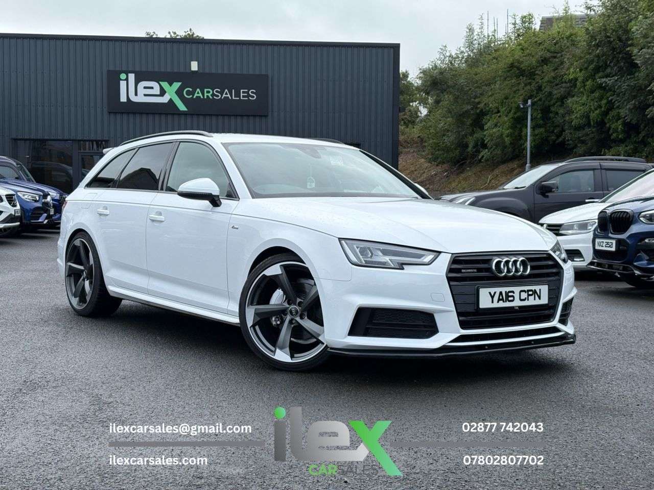 A 2016 AUDI A4 AVANT 2.0 TDI S line Estate 5dr Diesel S Tronic quattro Euro 6 (s/s) (190 ps) 190 A 2016 AUDI A4 AVANT 2.0 TDI S line Estate 5dr Diesel S Tronic quattro Euro 6 (s/s) (190 ps) 190