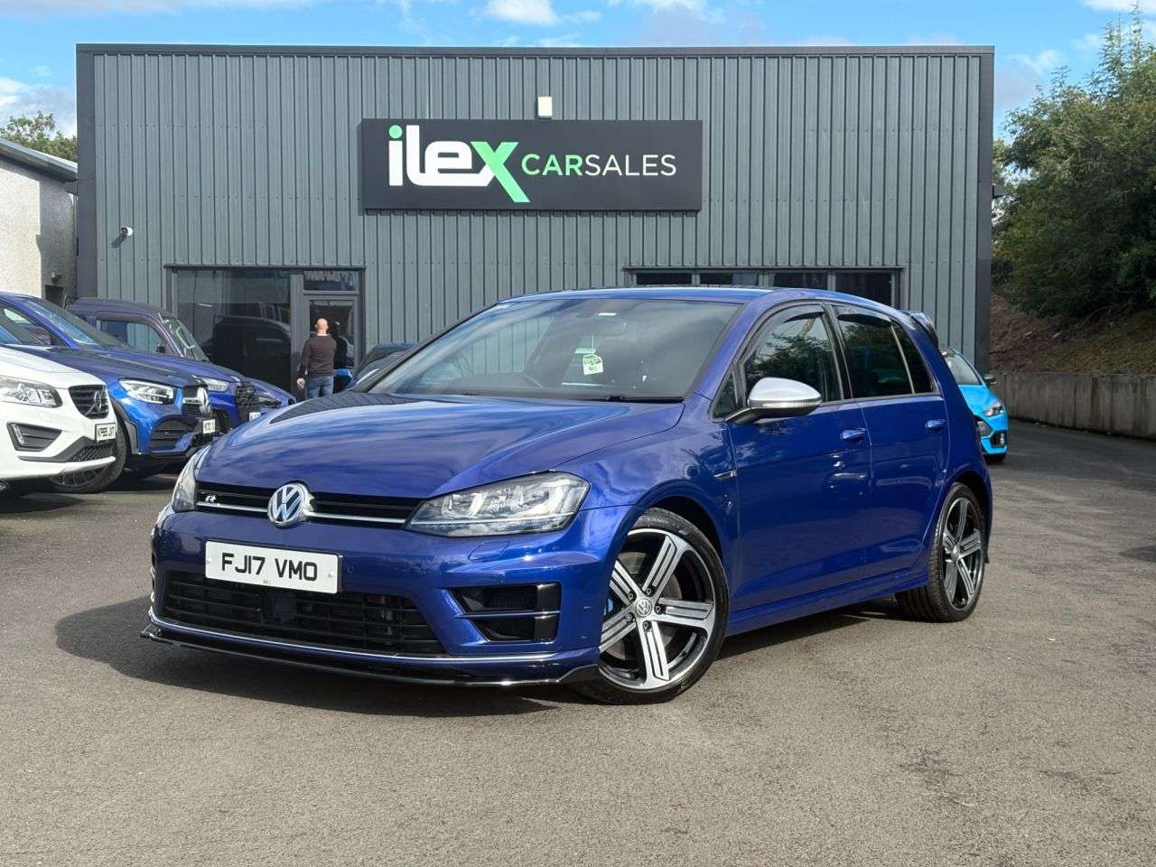 2017 VOLKSWAGEN GOLF 2017 VOLKSWAGEN GOLF