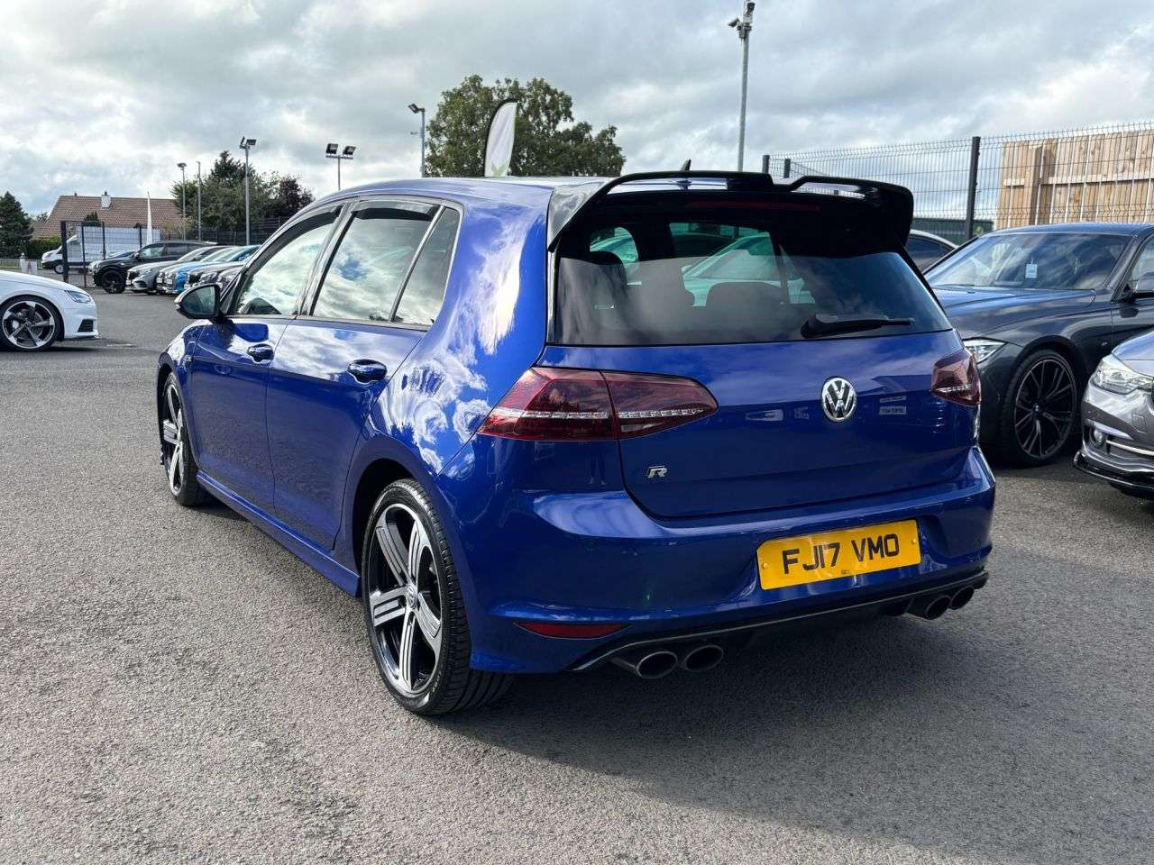 2017 VOLKSWAGEN GOLF 2017 VOLKSWAGEN GOLF