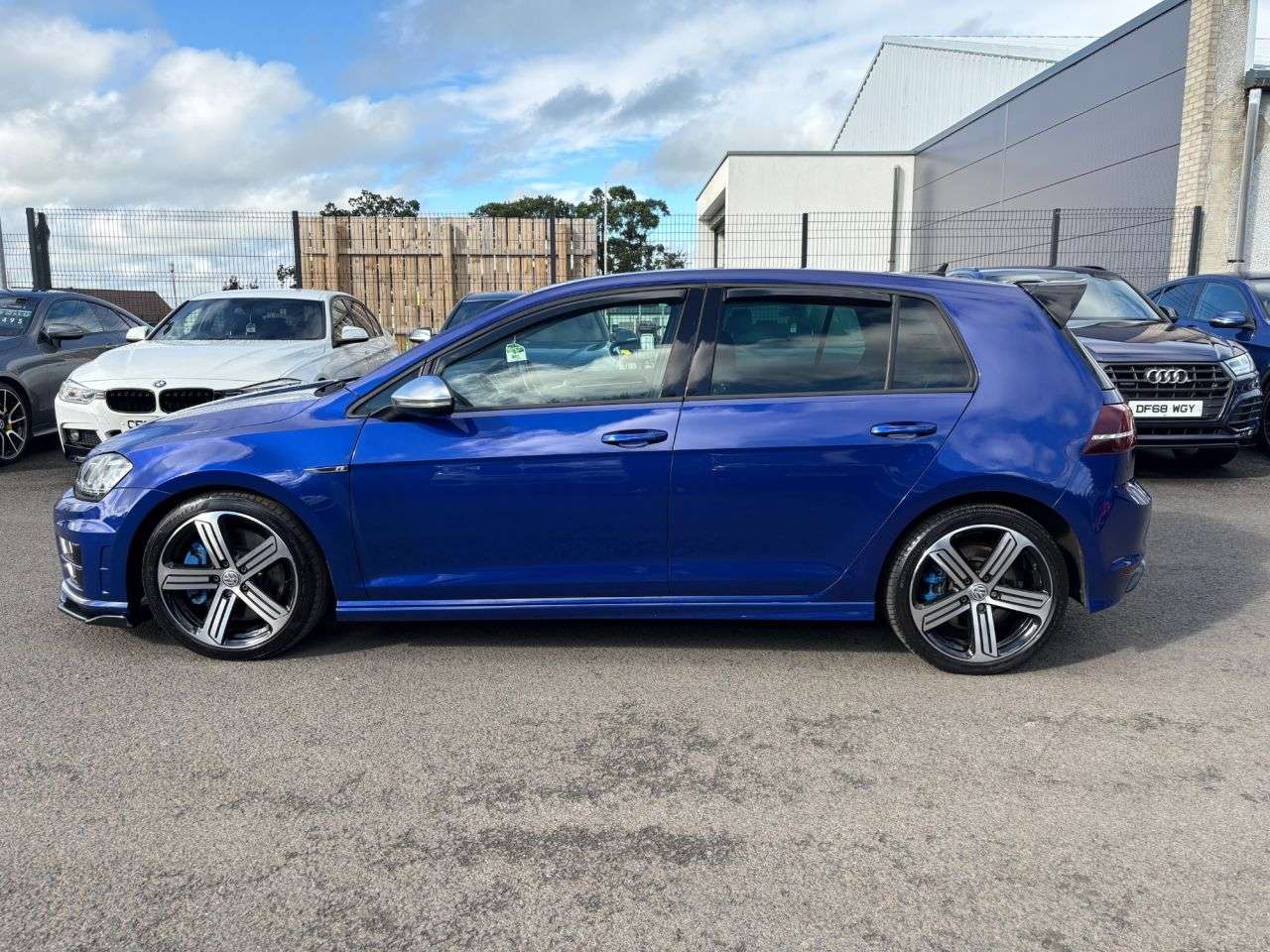 2017 VOLKSWAGEN GOLF 2017 VOLKSWAGEN GOLF