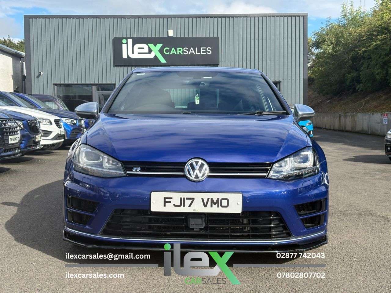 A 2017 VOLKSWAGEN GOLF 2.0 TSI R Hatchback 5dr Petrol DSG 4Motion Euro 6 (s/s) (310 ps) 306BHP | D A 2017 VOLKSWAGEN GOLF 2.0 TSI R Hatchback 5dr Petrol DSG 4Motion Euro 6 (s/s) (310 ps) 306BHP | D