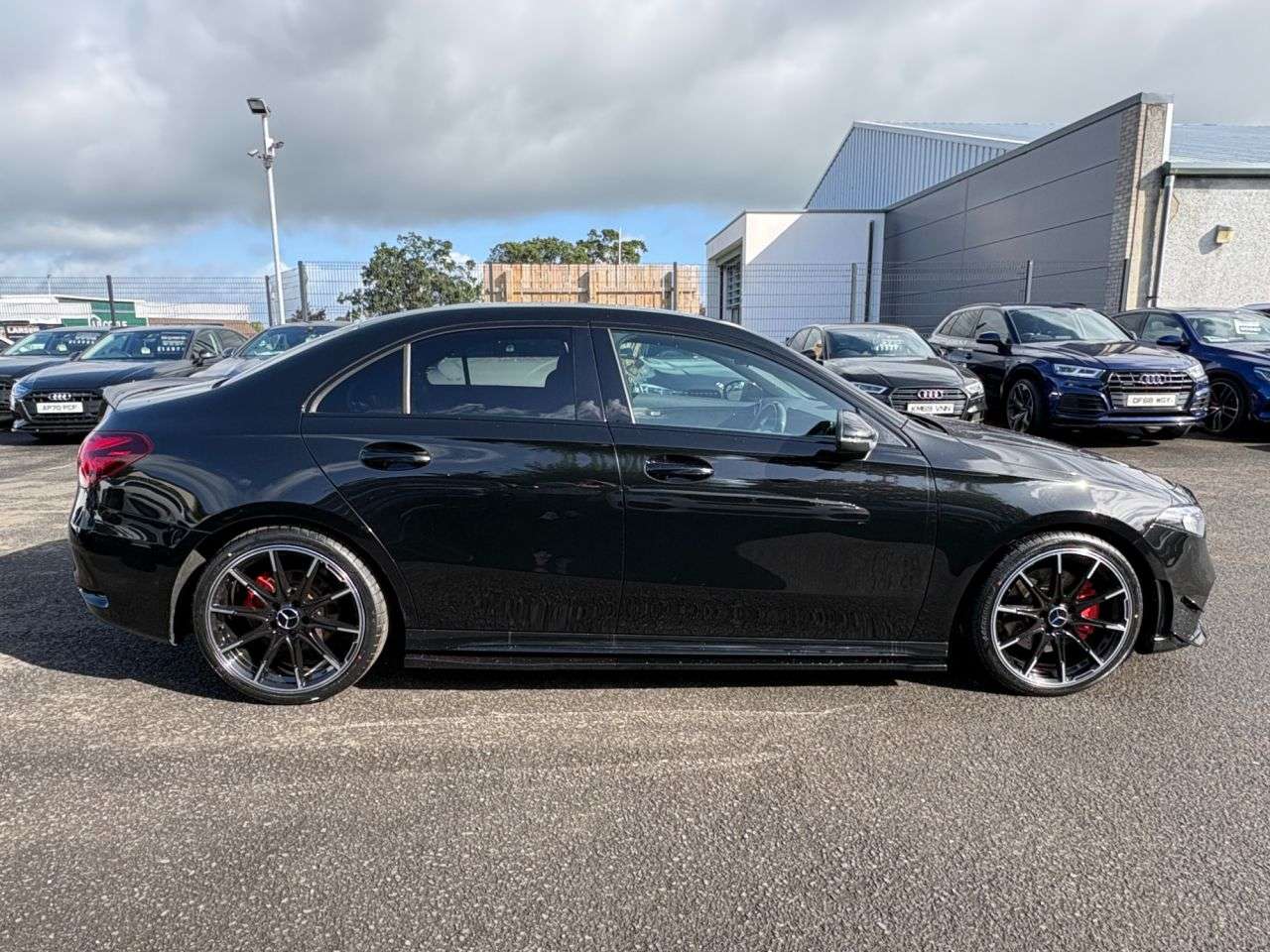2021 MERCEDES-BENZ A CLASS 2021 MERCEDES-BENZ A CLASS