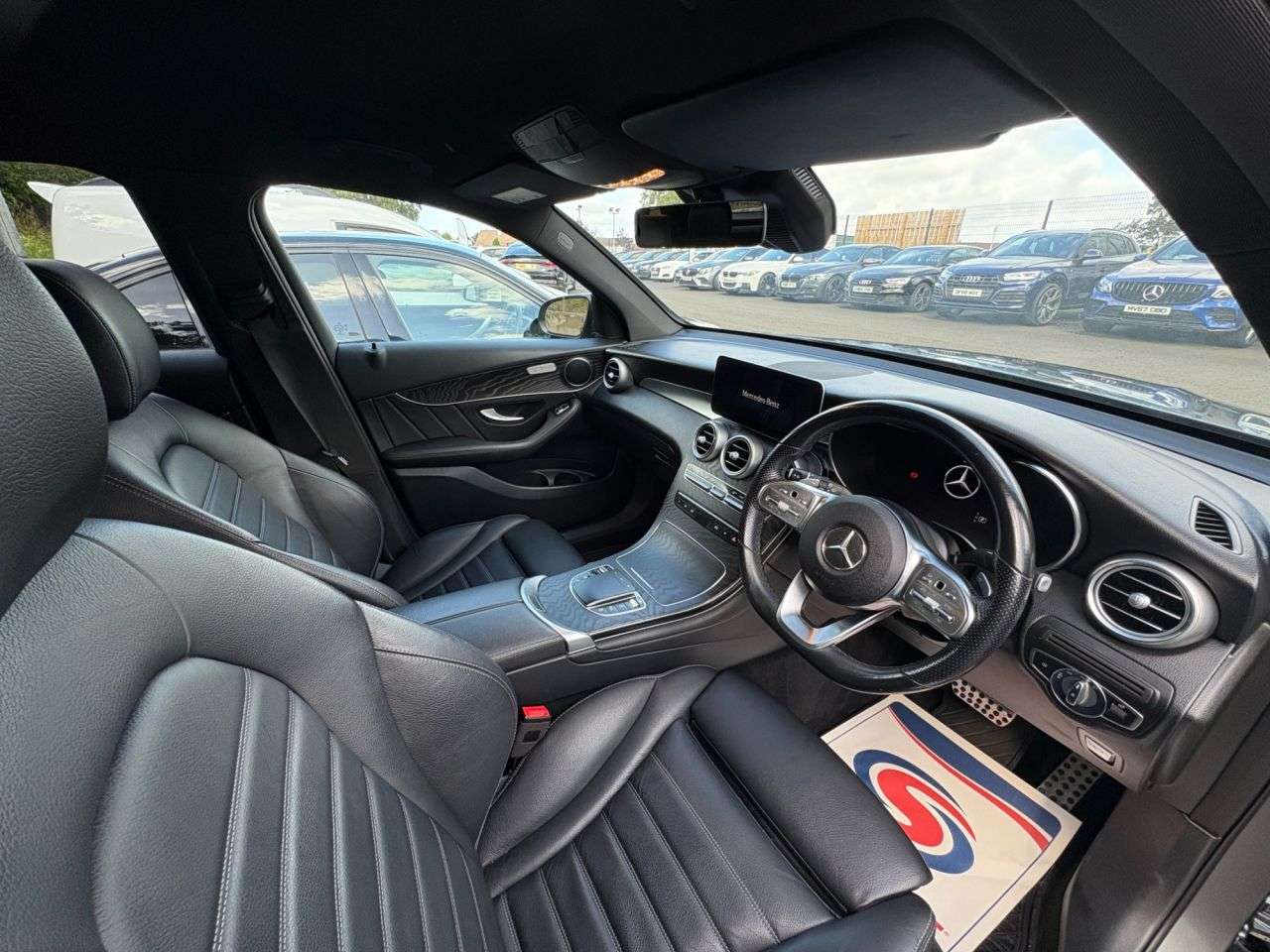 2021 MERCEDES-BENZ GLC 2021 MERCEDES-BENZ GLC