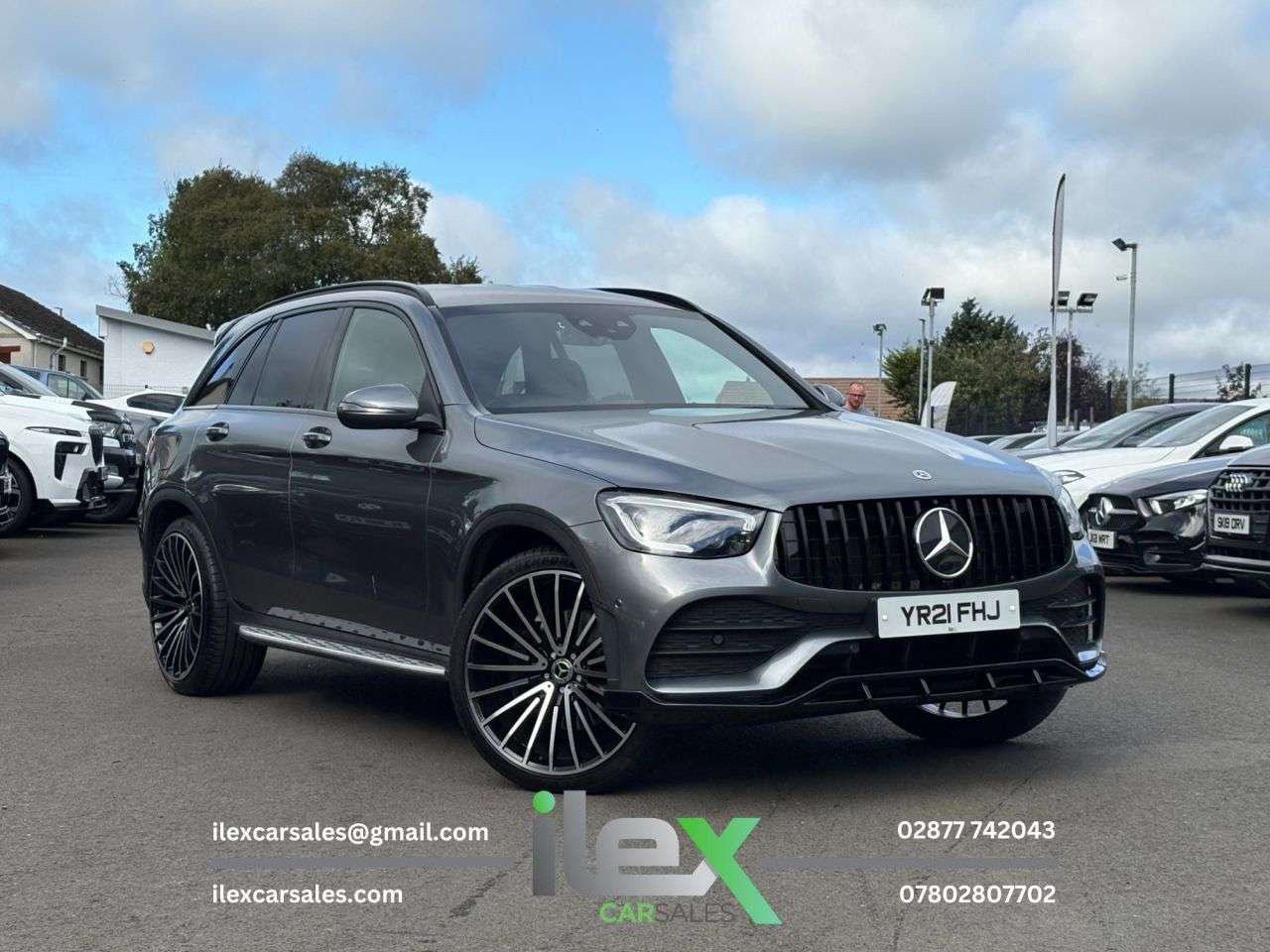 A 2021 MERCEDES-BENZ GLC 2.0 GLC300d AMG Line (Premium) SUV 5dr Diesel G-Tronic+ 4MATIC Euro 6 (s/s) A 2021 MERCEDES-BENZ GLC 2.0 GLC300d AMG Line (Premium) SUV 5dr Diesel G-Tronic+ 4MATIC Euro 6 (s/s)