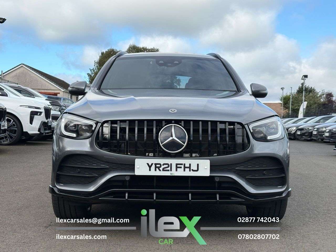 A 2021 MERCEDES-BENZ GLC 2.0 GLC300d AMG Line (Premium) SUV 5dr Diesel G-Tronic+ 4MATIC Euro 6 (s/s) A 2021 MERCEDES-BENZ GLC 2.0 GLC300d AMG Line (Premium) SUV 5dr Diesel G-Tronic+ 4MATIC Euro 6 (s/s)