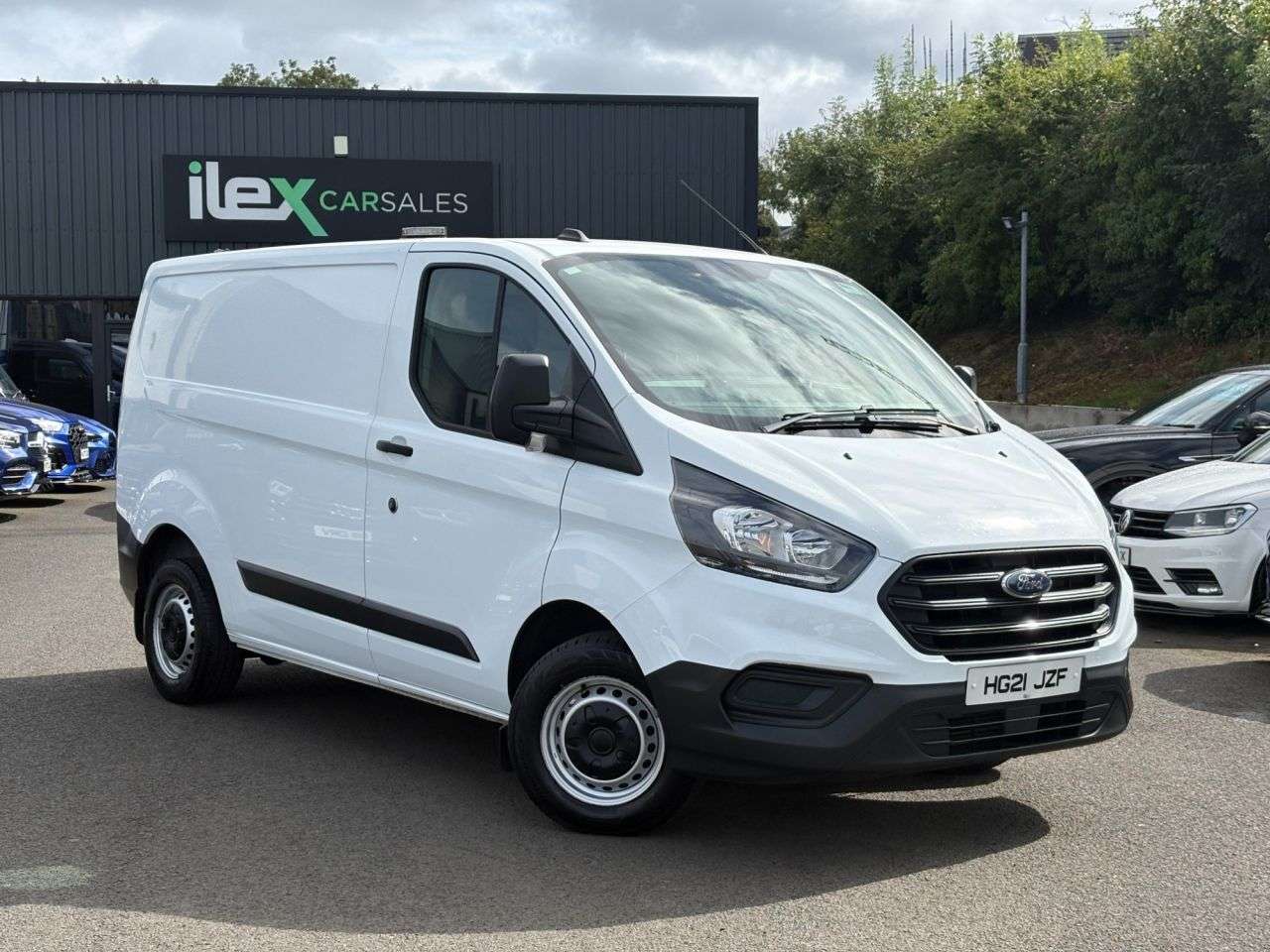 A 2021 FORD TRANSIT CUSTOM 2.0 280 EcoBlue Leader Panel Van 5dr Diesel Manual L1 H1 Euro 6 (s/s) (105 A 2021 FORD TRANSIT CUSTOM 2.0 280 EcoBlue Leader Panel Van 5dr Diesel Manual L1 H1 Euro 6 (s/s) (105