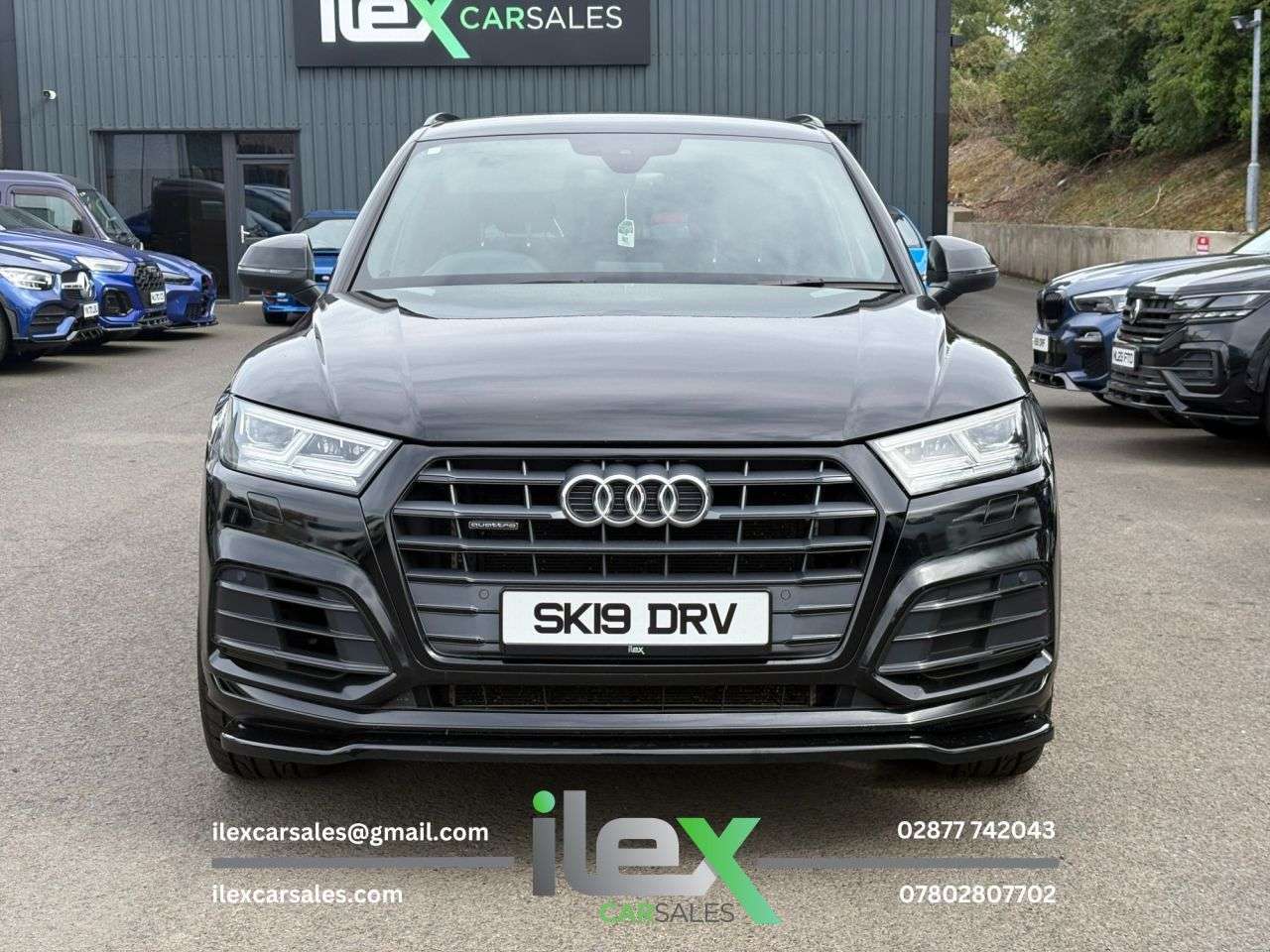 A 2019 AUDI Q5 2.0 TDI 40 S line SUV 5dr Diesel S Tronic quattro Euro 6 (s/s) (190 ps) 190 A 2019 AUDI Q5 2.0 TDI 40 S line SUV 5dr Diesel S Tronic quattro Euro 6 (s/s) (190 ps) 190