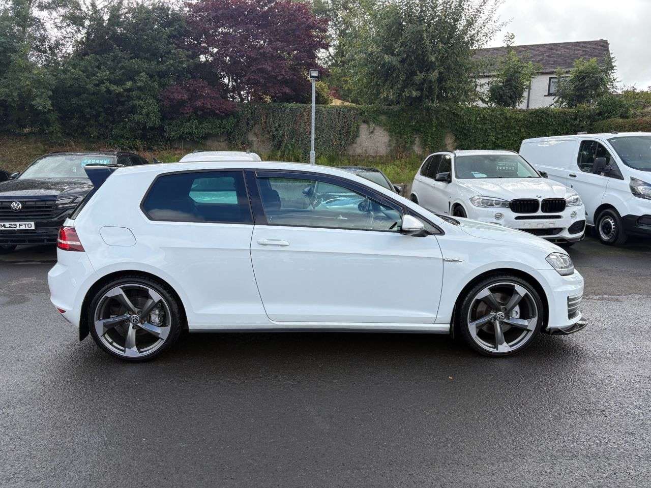 2016 VOLKSWAGEN GOLF 2016 VOLKSWAGEN GOLF