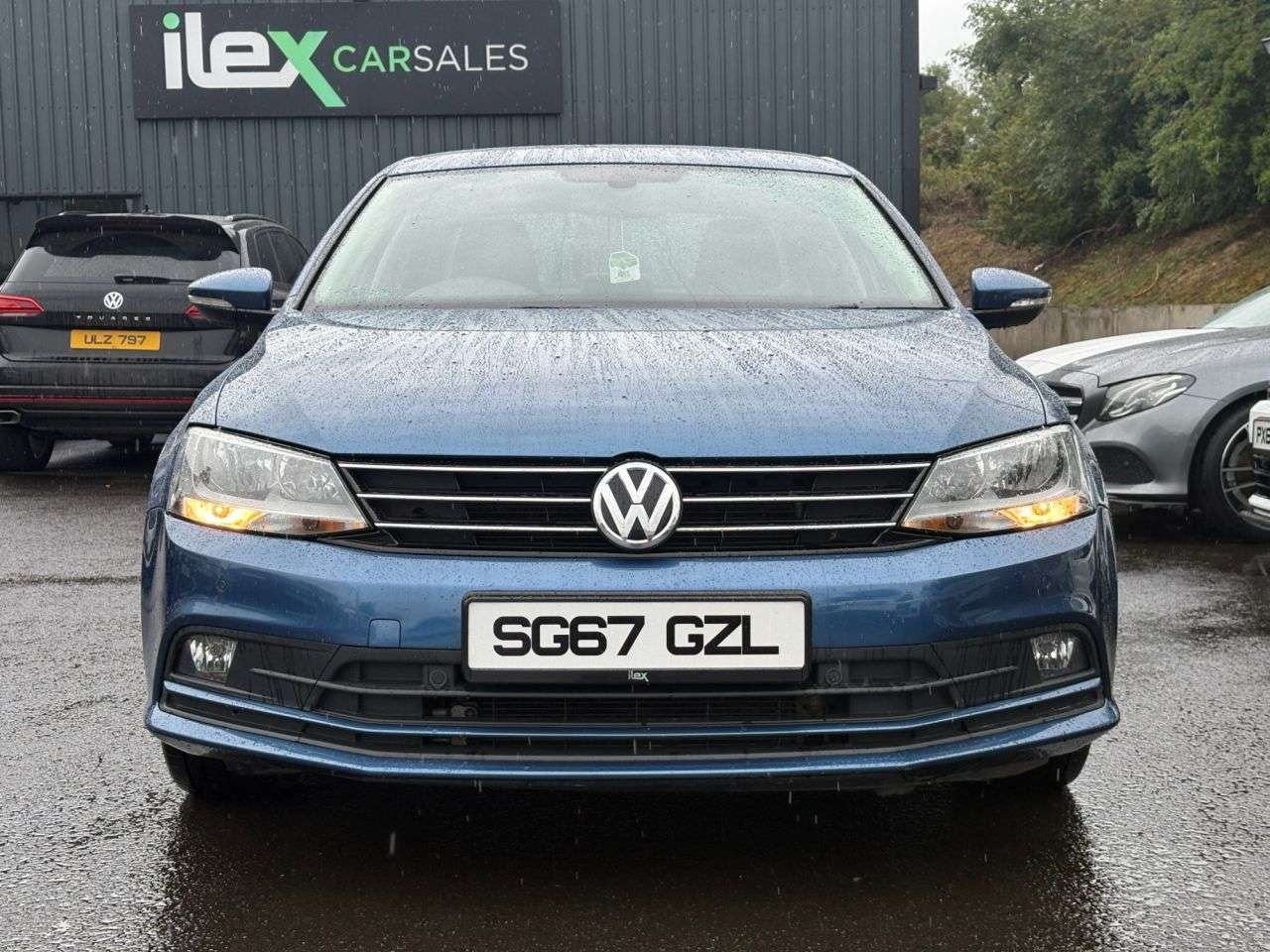 A 2017 VOLKSWAGEN JETTA 2.0 TDI GT Saloon 4dr Diesel DSG Euro 6 (s/s) (150 ps) 150PS | DSG Auto | G A 2017 VOLKSWAGEN JETTA 2.0 TDI GT Saloon 4dr Diesel DSG Euro 6 (s/s) (150 ps) 150PS | DSG Auto | G