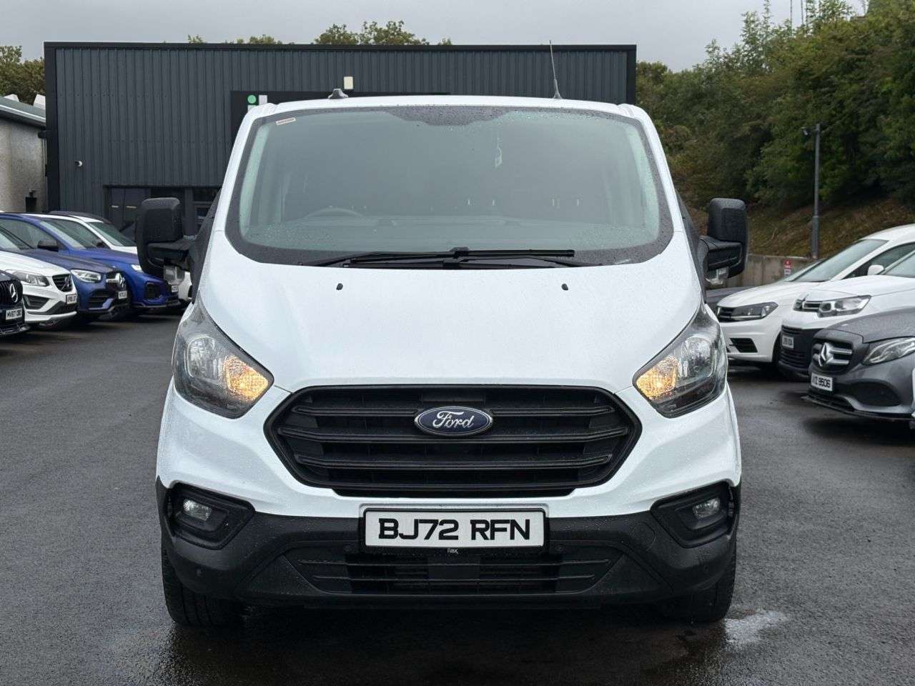 A 2022 FORD TRANSIT CUSTOM 2.0 300 EcoBlue Leader Crew Van Double Cab 5dr Diesel Manual L1 H1 Euro 6 ( A 2022 FORD TRANSIT CUSTOM 2.0 300 EcoBlue Leader Crew Van Double Cab 5dr Diesel Manual L1 H1 Euro 6 (