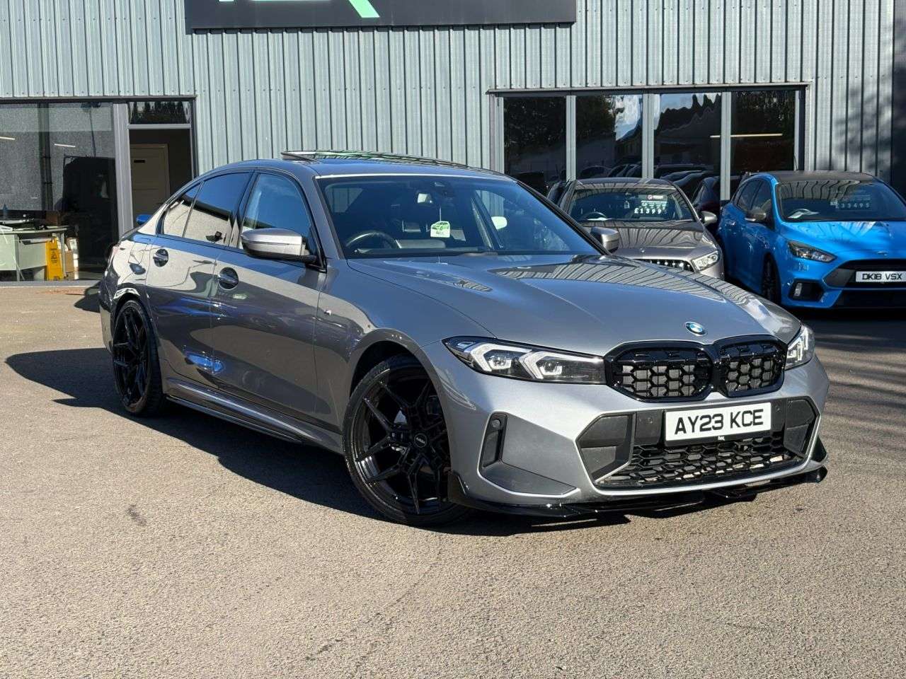 A 2023 BMW 3 SERIES 2.0 320d MHT M Sport Saloon 4dr Diesel Hybrid Auto Euro 6 (s/s) (190 ps) 19 A 2023 BMW 3 SERIES 2.0 320d MHT M Sport Saloon 4dr Diesel Hybrid Auto Euro 6 (s/s) (190 ps) 19