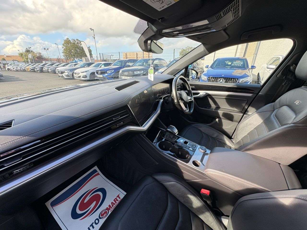 2021 VOLKSWAGEN TOUAREG 2021 VOLKSWAGEN TOUAREG