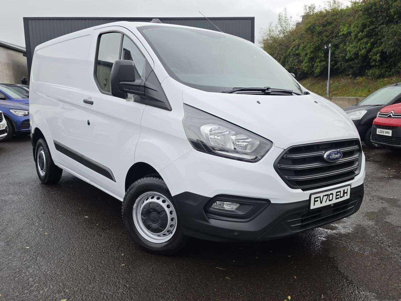 A 2020 FORD TRANSIT CUSTOM 2.0 280 EcoBlue Leader Panel Van 5dr Diesel Manual L1 H1 Euro 6 (s/s) (105 A 2020 FORD TRANSIT CUSTOM 2.0 280 EcoBlue Leader Panel Van 5dr Diesel Manual L1 H1 Euro 6 (s/s) (105