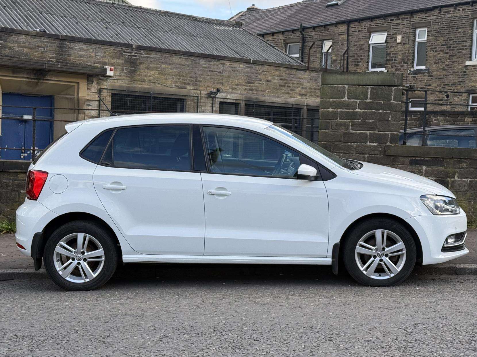 2016 VOLKSWAGEN POLO 2016 VOLKSWAGEN POLO
