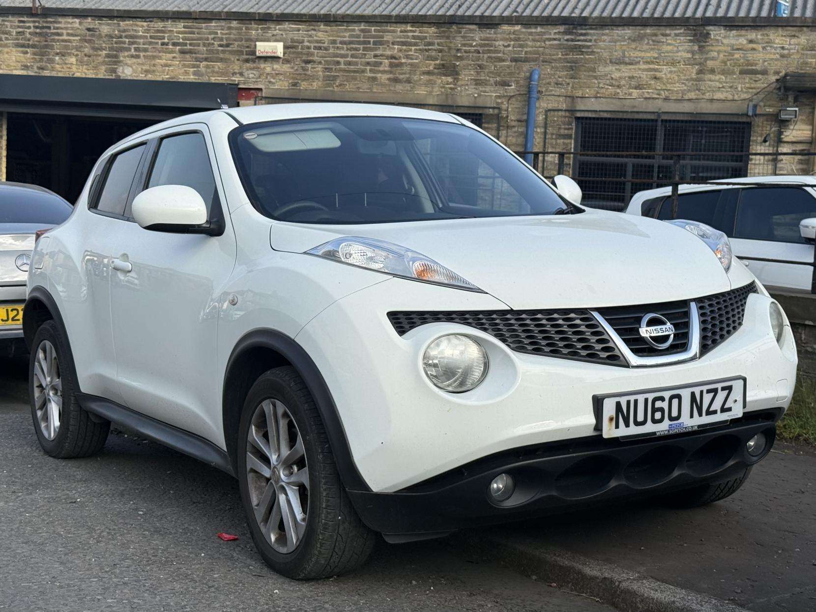 A 2010 NISSAN JUKE 1.6 Acenta SUV 5dr Petrol Manual Euro 5 (117 ps) A 2010 NISSAN JUKE 1.6 Acenta SUV 5dr Petrol Manual Euro 5 (117 ps)