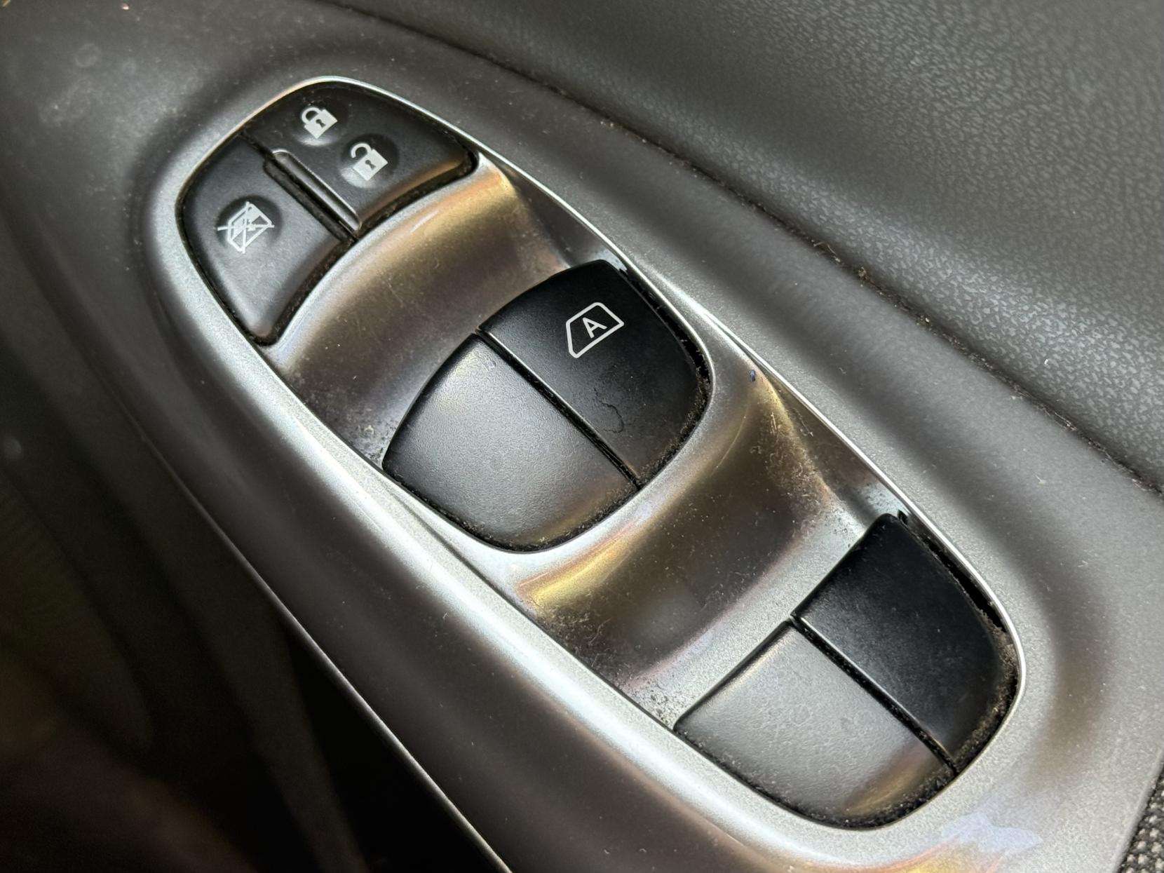 2010 NISSAN JUKE 2010 NISSAN JUKE