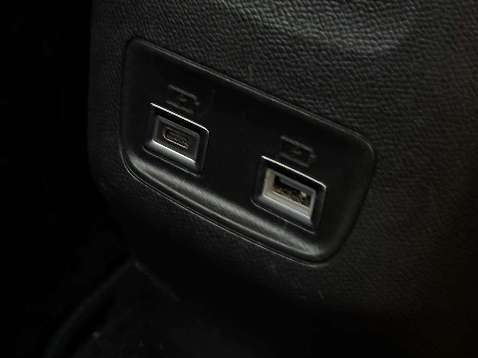 2023 PEUGEOT 2008 2023 PEUGEOT 2008