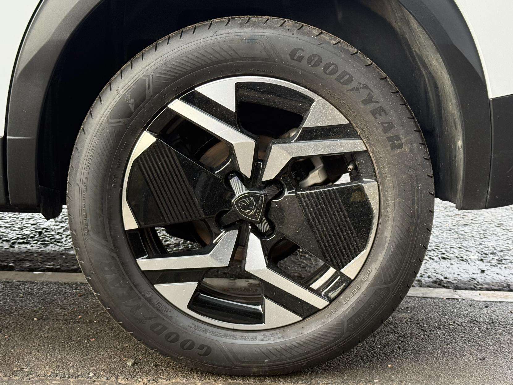 2023 PEUGEOT 2008 2023 PEUGEOT 2008