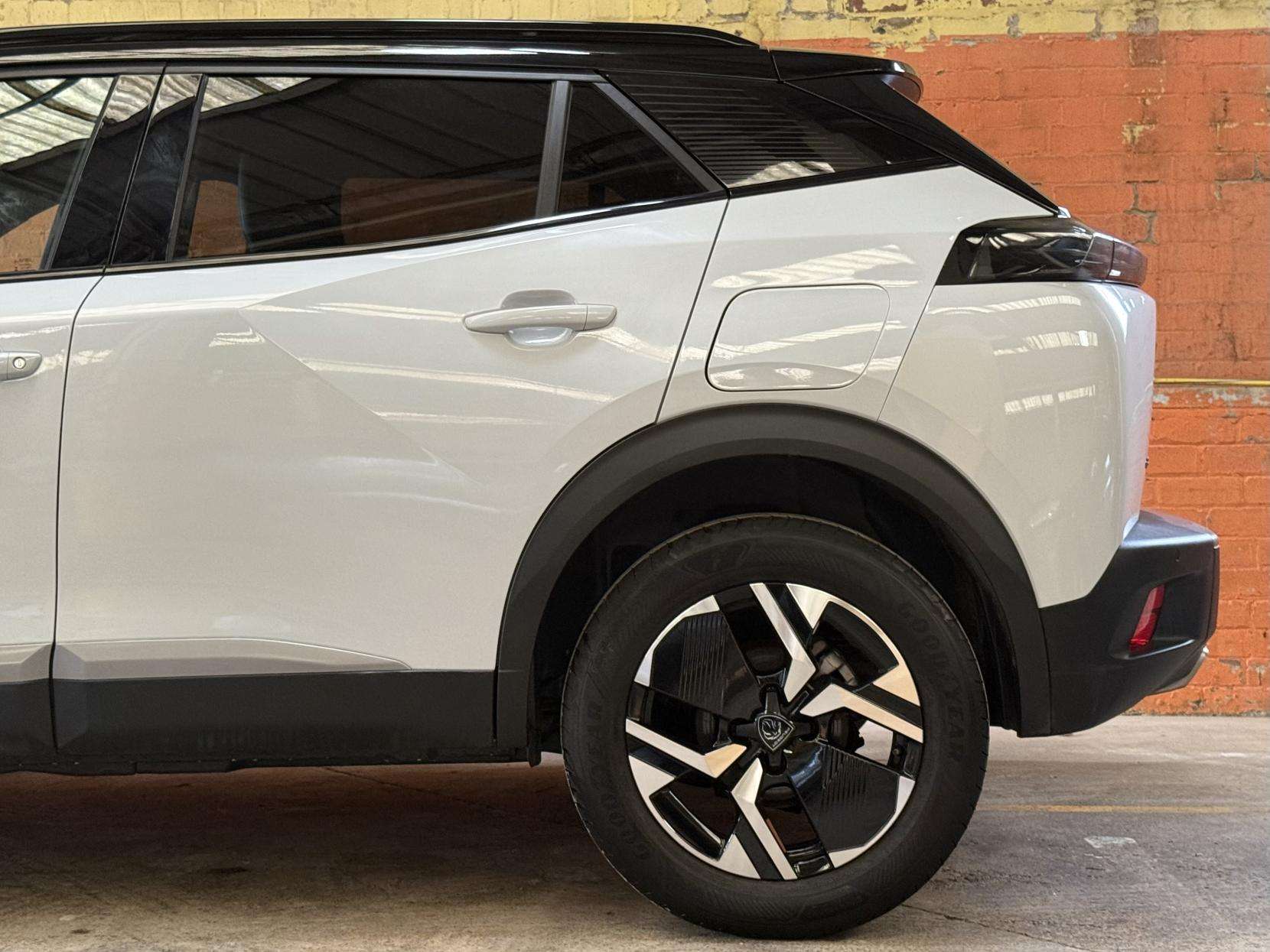 2023 PEUGEOT 2008 2023 PEUGEOT 2008