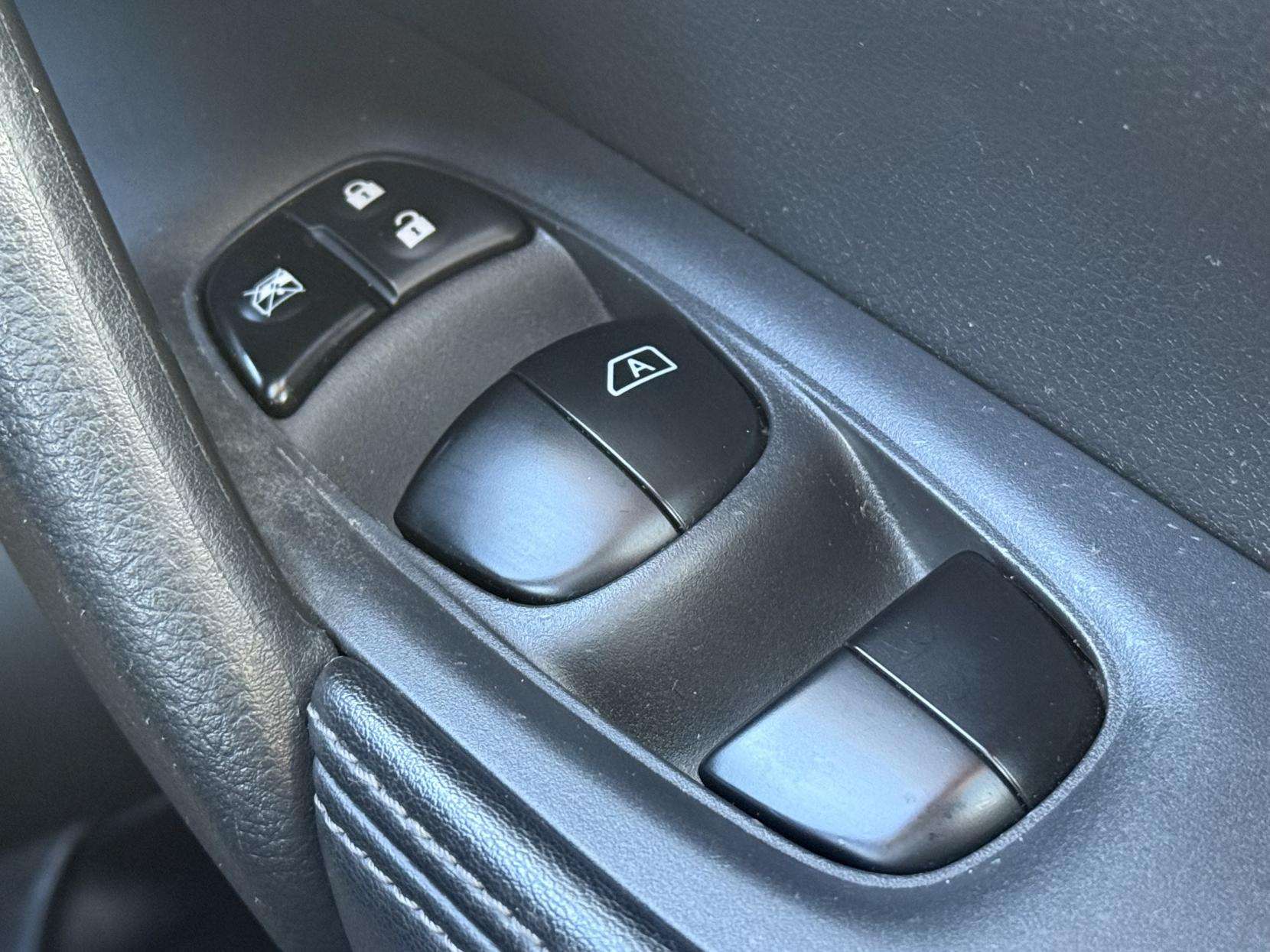 2018 NISSAN X-TRAIL 2018 NISSAN X-TRAIL