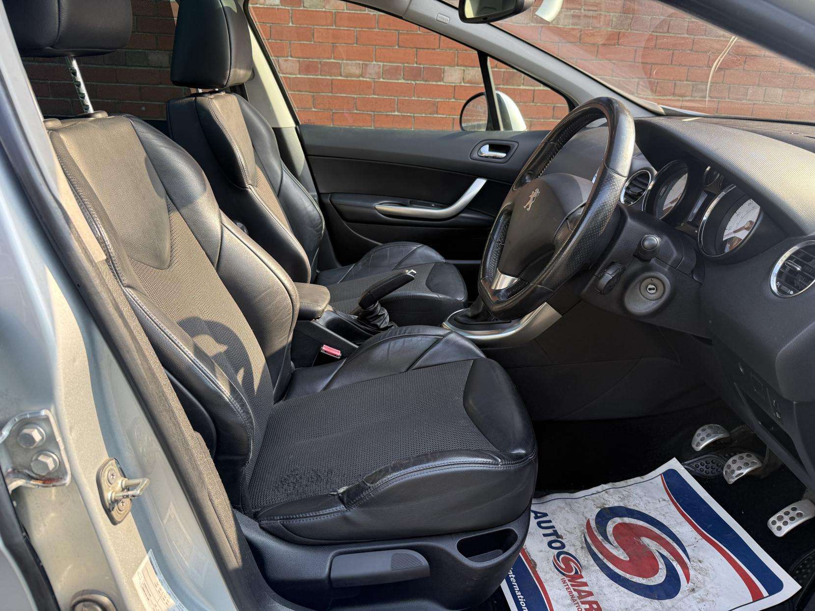 2012 PEUGEOT 308 SW 2012 PEUGEOT 308 SW