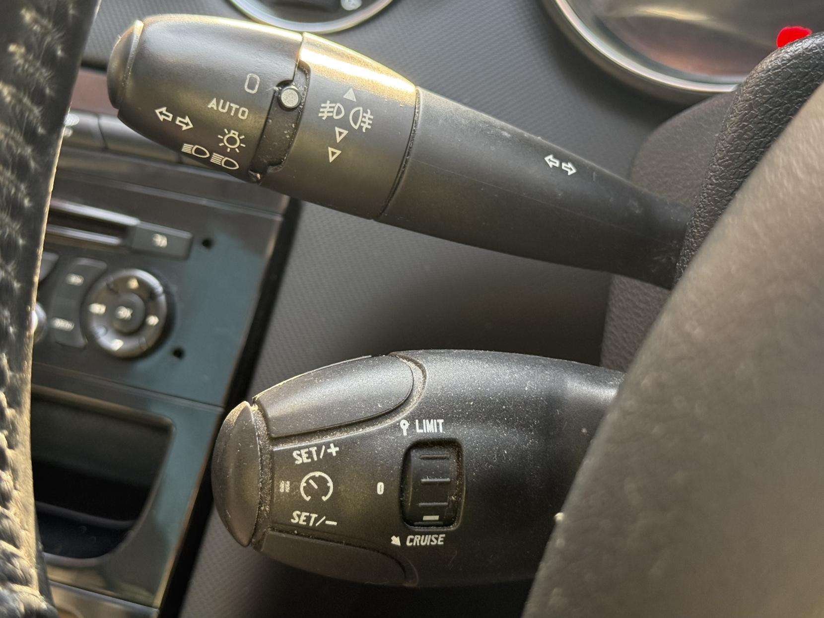 2012 PEUGEOT 308 SW 2012 PEUGEOT 308 SW