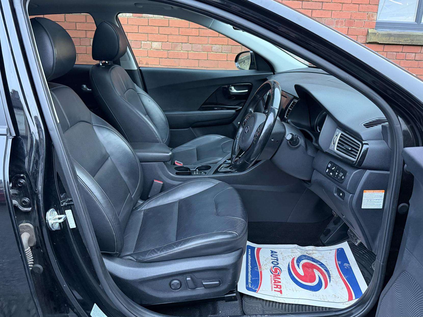 2019 KIA NIRO 2019 KIA NIRO