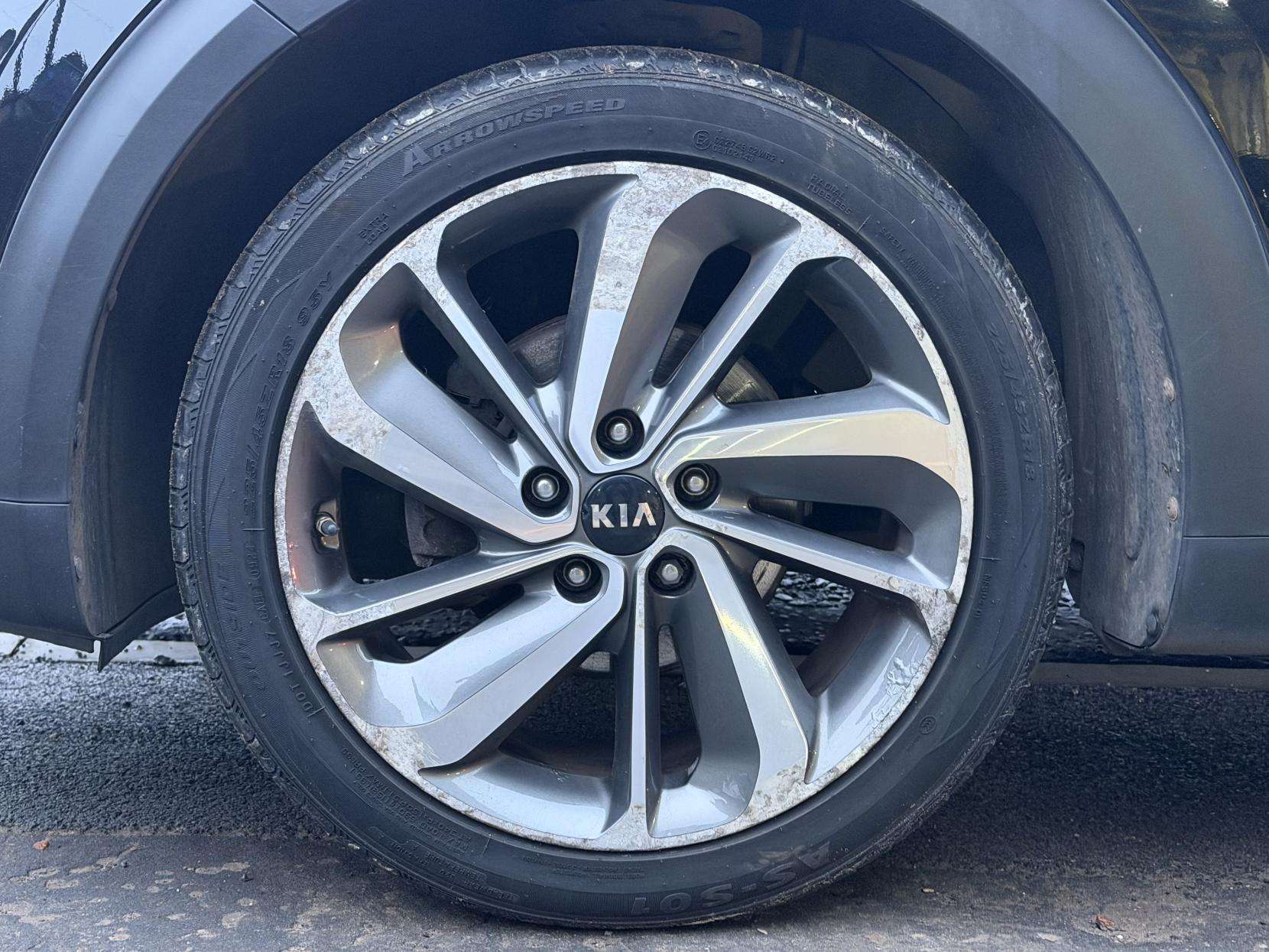 A 2019 KIA NIRO 1.6h GDi GPF 4 SUV 5dr Petrol Hybrid DCT Euro 6 (s/s) ( 16in Alloy) (139 bhp) A 2019 KIA NIRO 1.6h GDi GPF 4 SUV 5dr Petrol Hybrid DCT Euro 6 (s/s) ( 16in Alloy) (139 bhp)