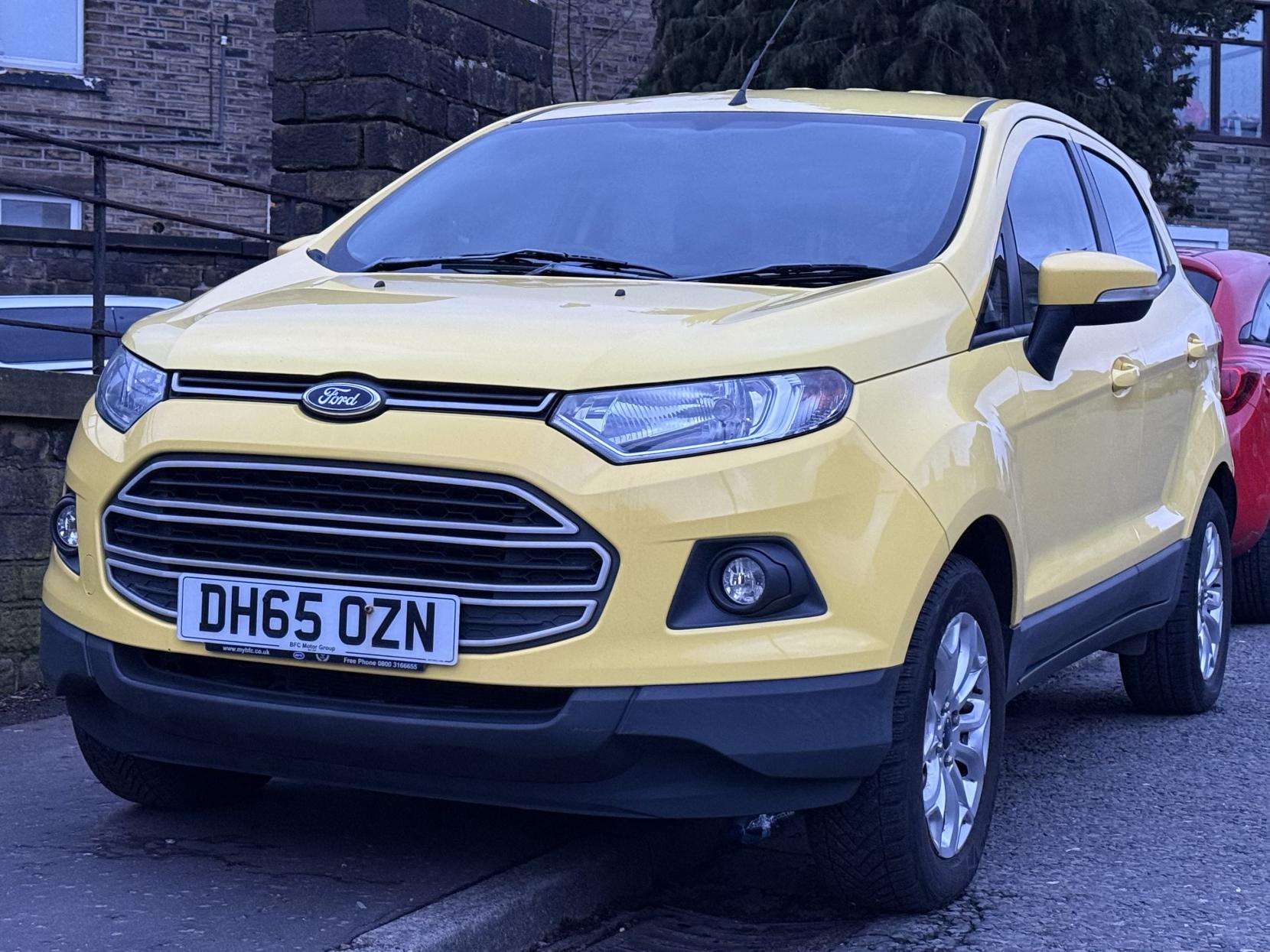 A 2016 FORD ECOSPORT 1.0T EcoBoost Zetec SUV 5dr Petrol Manual 2WD Euro 6 (s/s) (125 ps) A 2016 FORD ECOSPORT 1.0T EcoBoost Zetec SUV 5dr Petrol Manual 2WD Euro 6 (s/s) (125 ps)