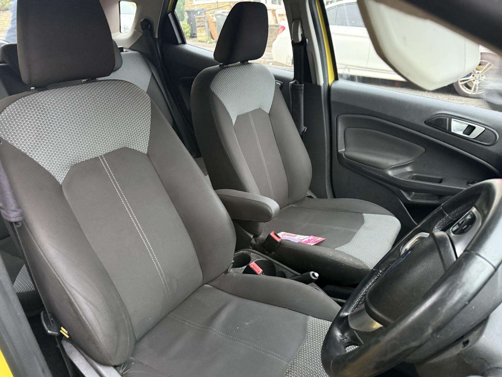 2016 FORD ECOSPORT 2016 FORD ECOSPORT