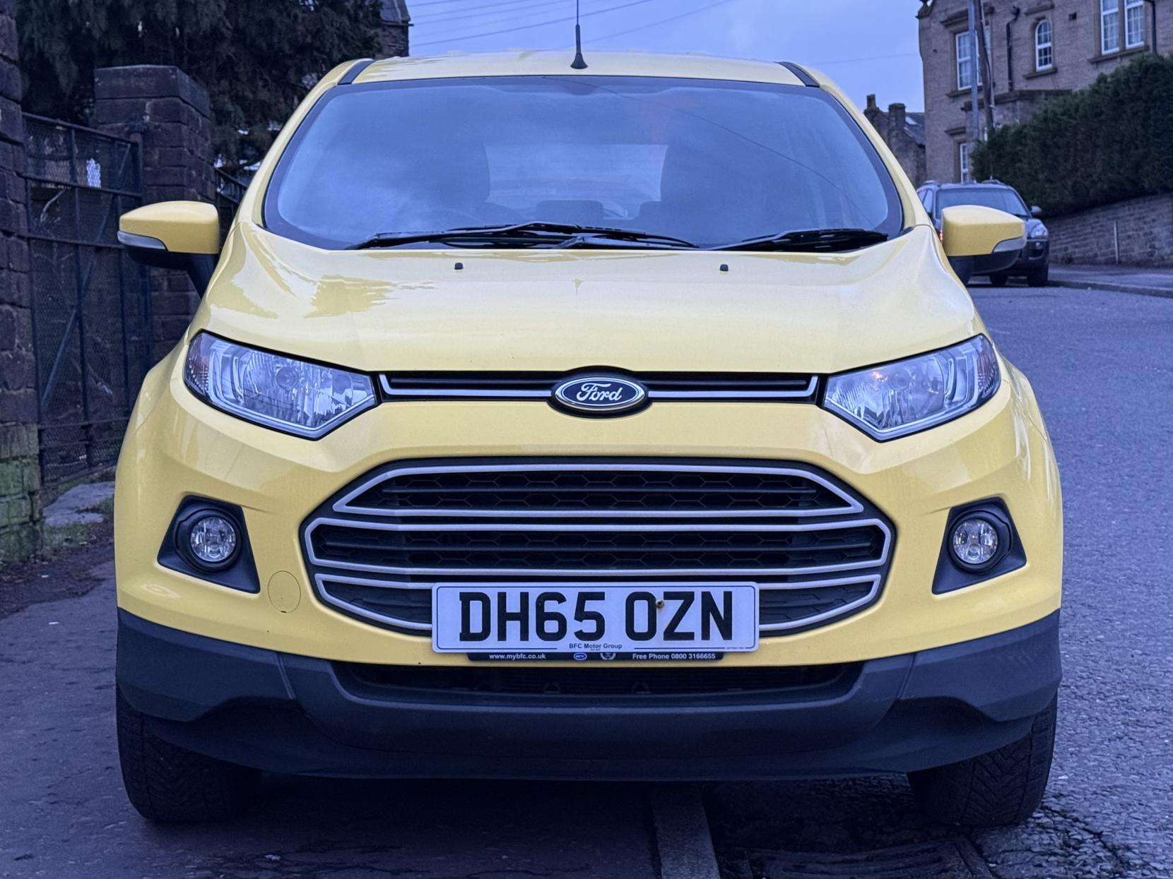 A 2016 FORD ECOSPORT 1.0T EcoBoost Zetec SUV 5dr Petrol Manual 2WD Euro 6 (s/s) (125 ps) A 2016 FORD ECOSPORT 1.0T EcoBoost Zetec SUV 5dr Petrol Manual 2WD Euro 6 (s/s) (125 ps)