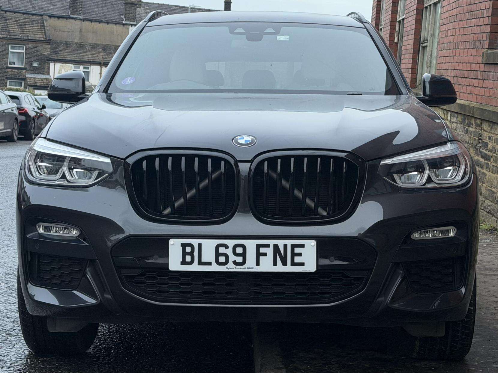 A 2019 BMW X3 2.0 20i GPF M Sport SUV 5dr Petrol Auto xDrive Euro 6 (s/s) (184 ps) A 2019 BMW X3 2.0 20i GPF M Sport SUV 5dr Petrol Auto xDrive Euro 6 (s/s) (184 ps)