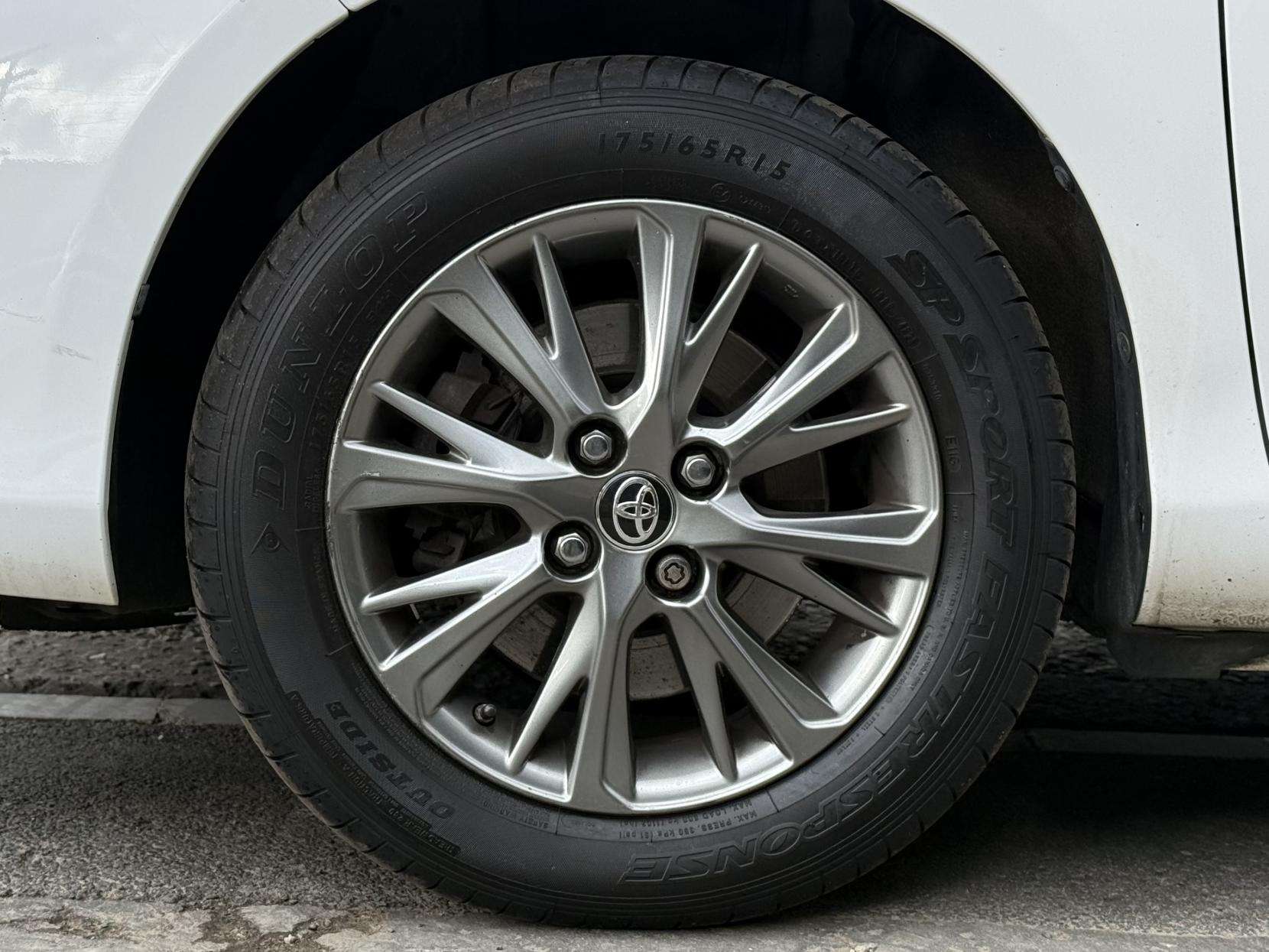 2018 TOYOTA YARIS 2018 TOYOTA YARIS