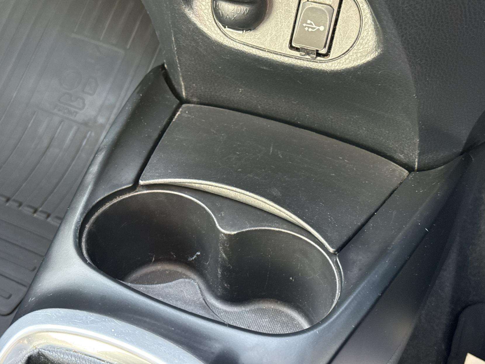 2018 TOYOTA YARIS 2018 TOYOTA YARIS