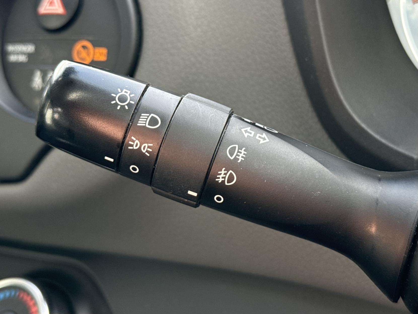 2018 TOYOTA YARIS 2018 TOYOTA YARIS