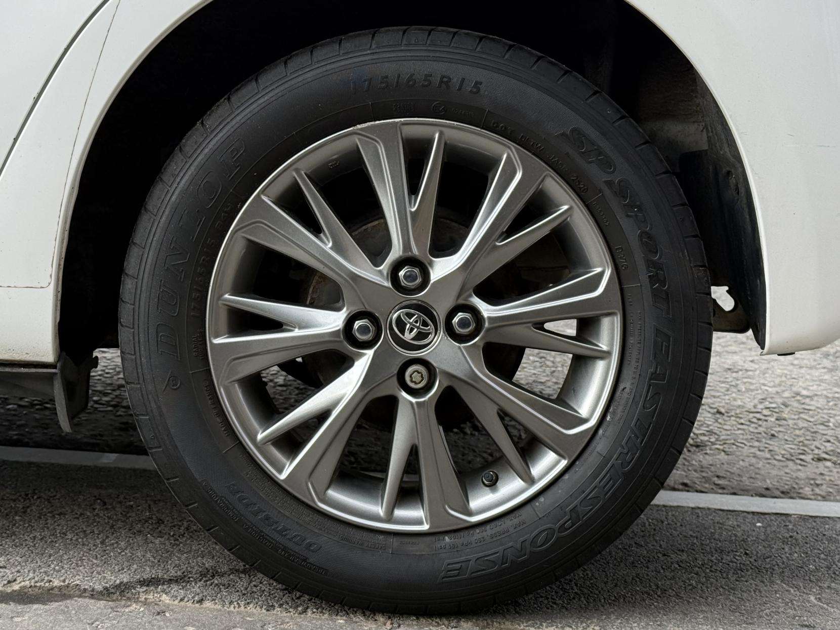 2018 TOYOTA YARIS 2018 TOYOTA YARIS