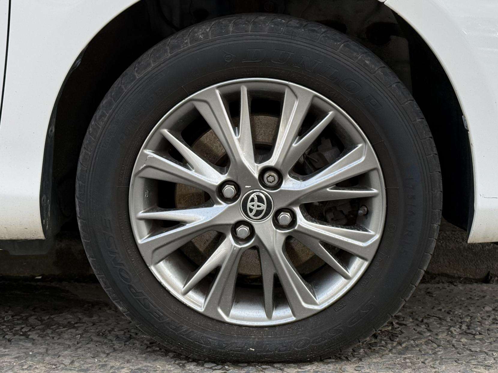 2018 TOYOTA YARIS 2018 TOYOTA YARIS