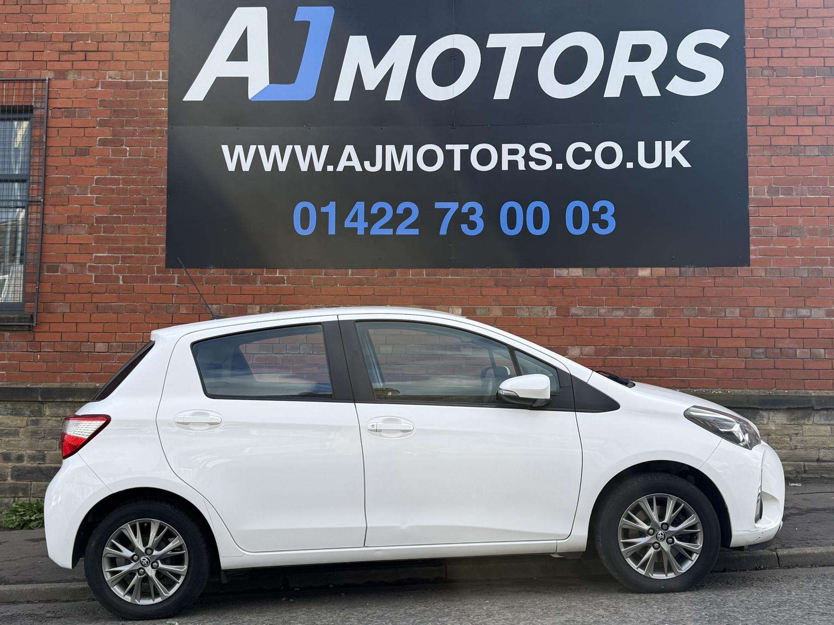 2018 TOYOTA YARIS 2018 TOYOTA YARIS