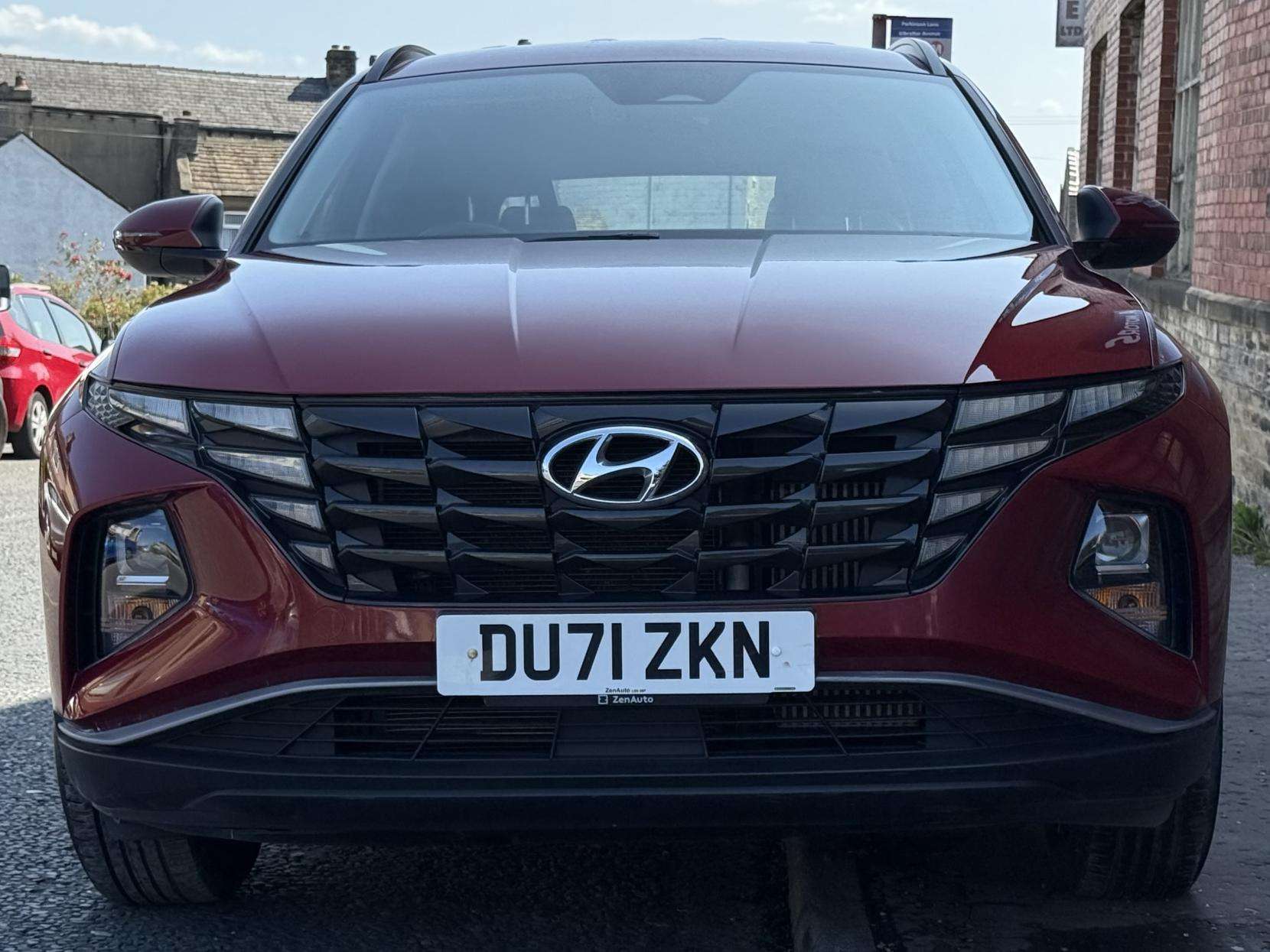 A 2021 HYUNDAI TUCSON 1.6 T-GDi SE Connect SUV 5dr Petrol Manual Euro 6 (s/s) (150 ps) A 2021 HYUNDAI TUCSON 1.6 T-GDi SE Connect SUV 5dr Petrol Manual Euro 6 (s/s) (150 ps)