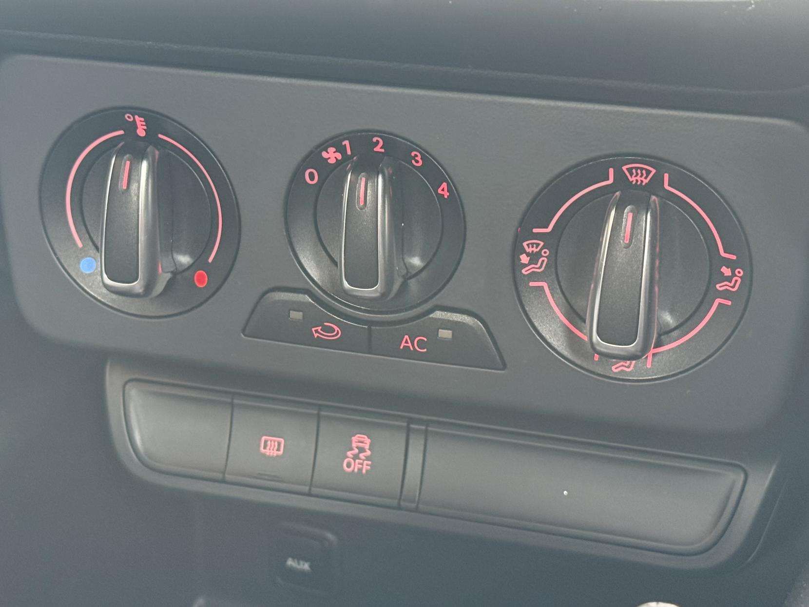 2014 AUDI A1 2014 AUDI A1