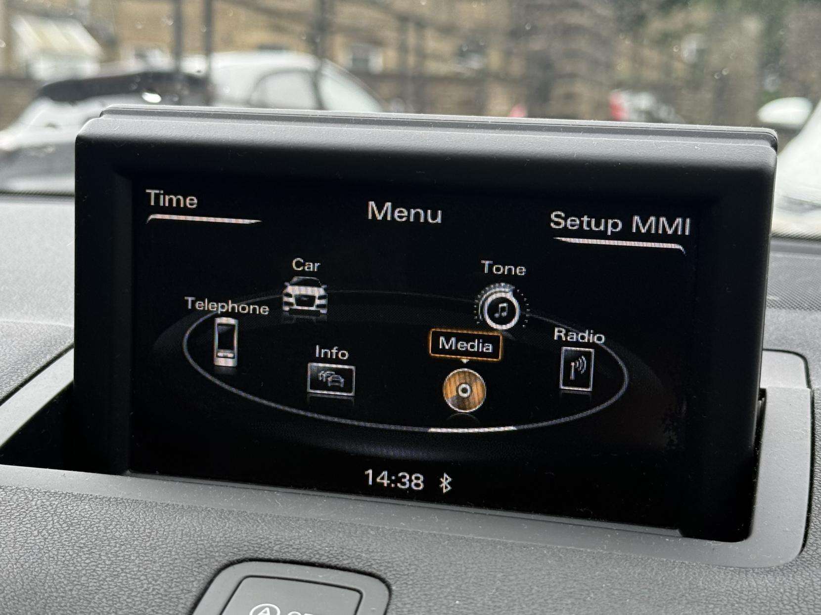 2014 AUDI A1 2014 AUDI A1