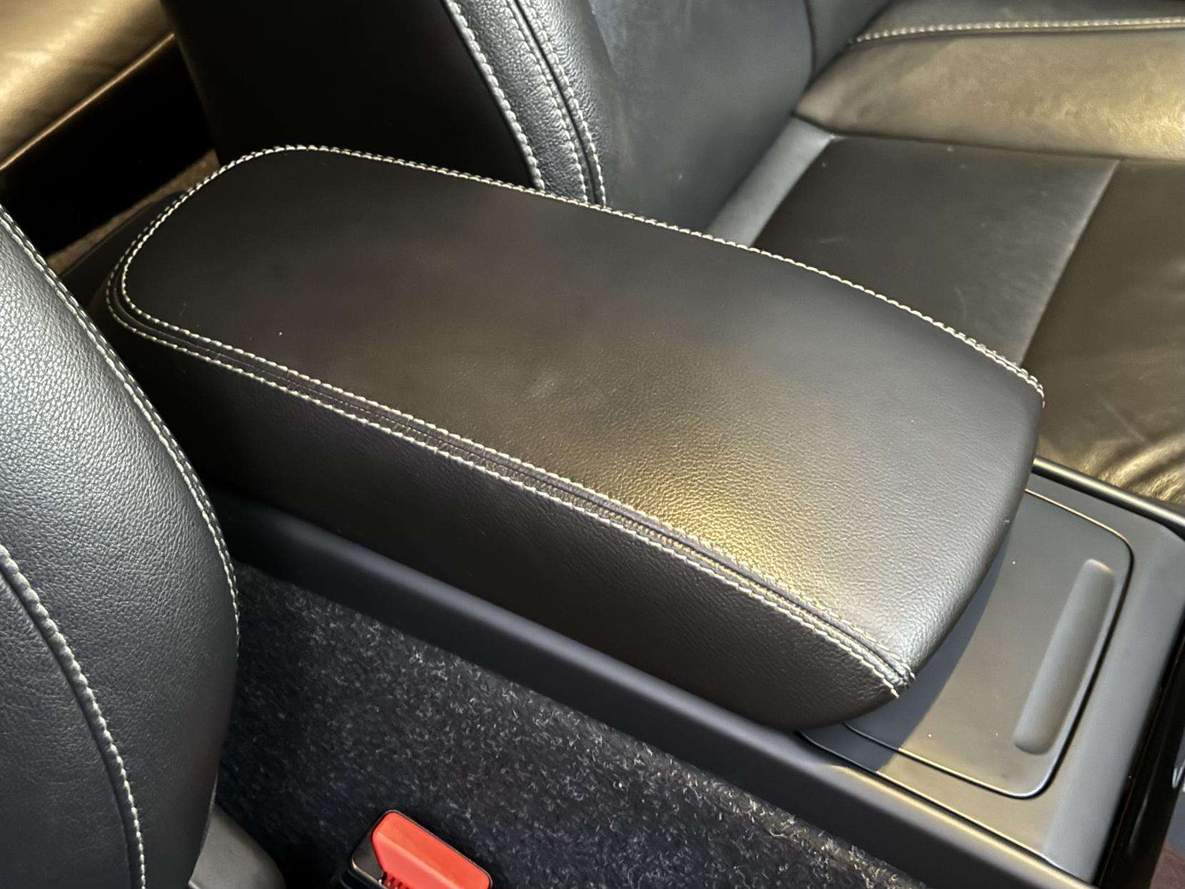 2019 VOLVO XC40 2019 VOLVO XC40