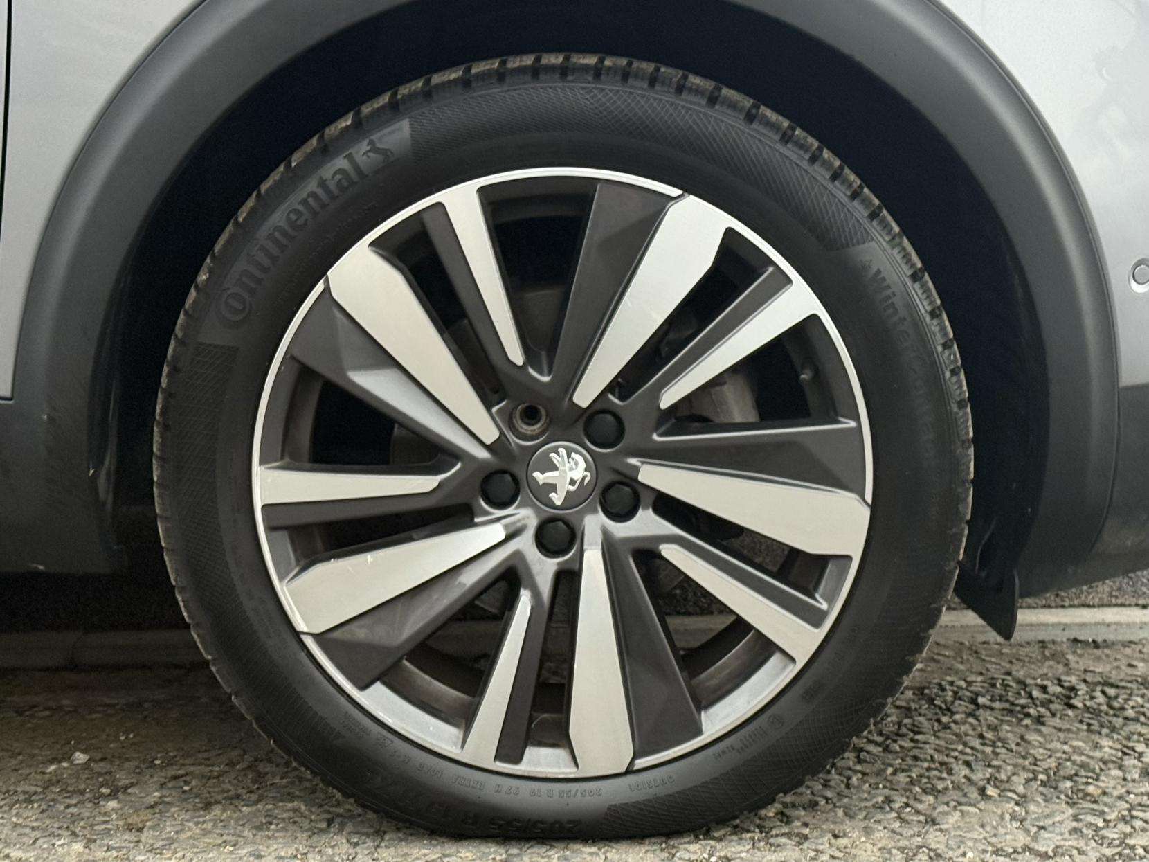 2020 PEUGEOT 5008 2020 PEUGEOT 5008