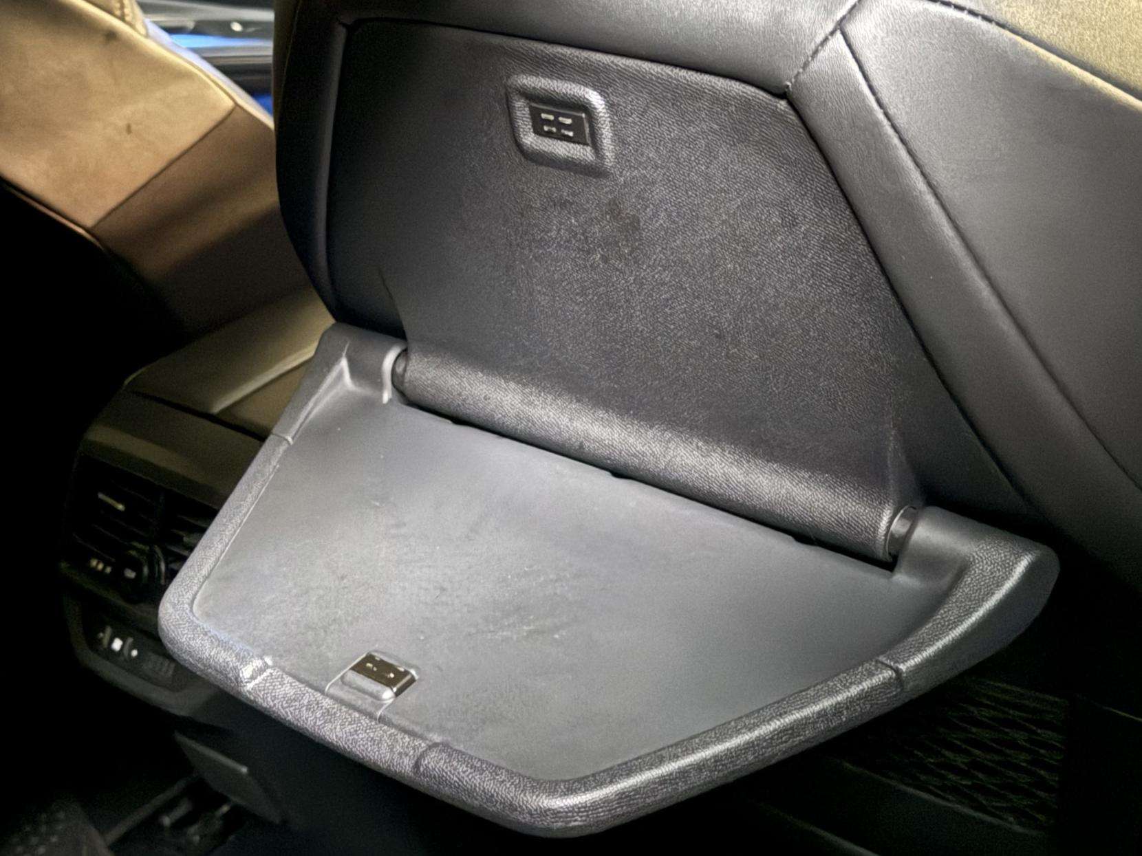 2020 PEUGEOT 5008 2020 PEUGEOT 5008