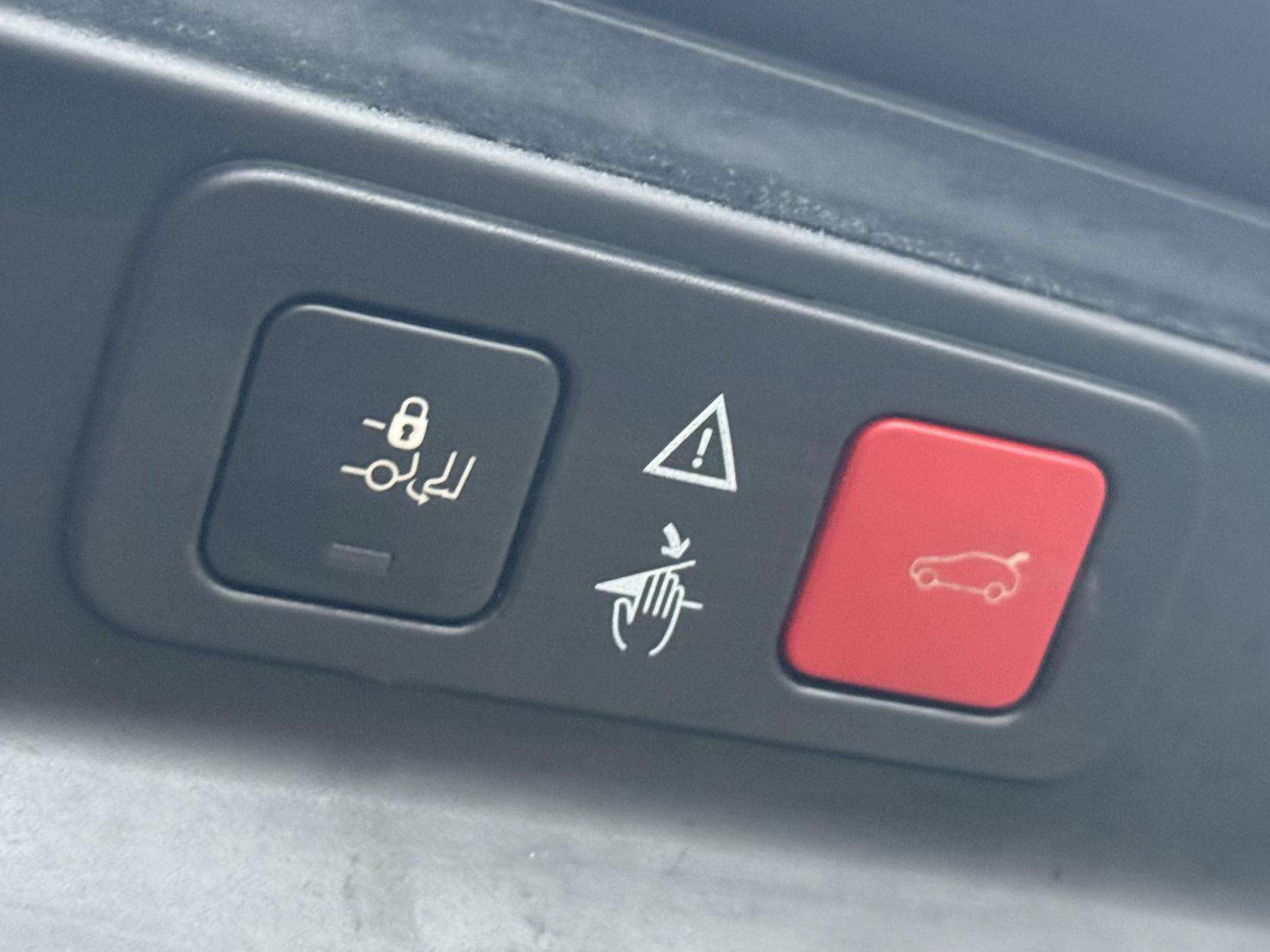 2020 PEUGEOT 5008 2020 PEUGEOT 5008