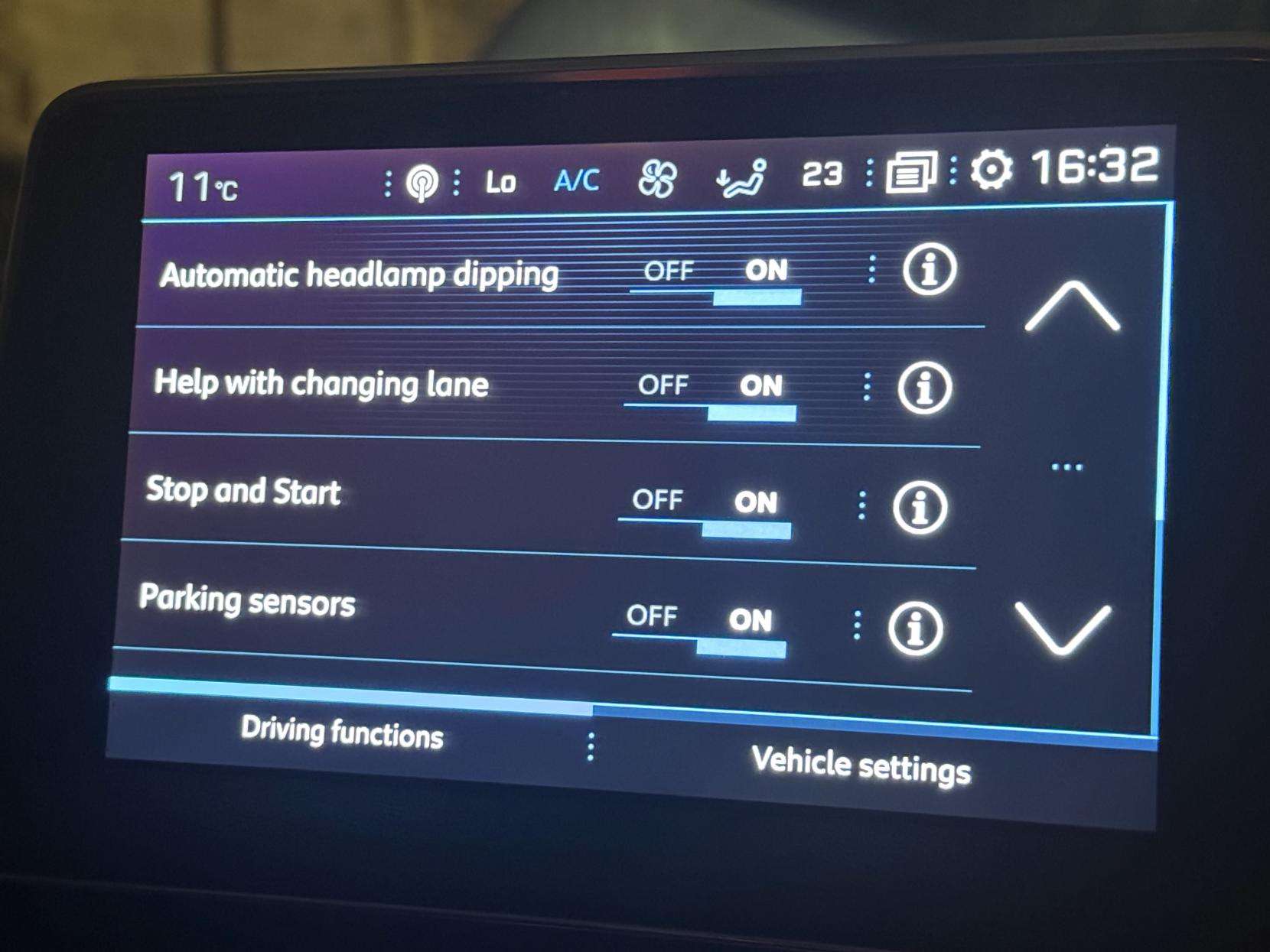 2020 PEUGEOT 5008 2020 PEUGEOT 5008