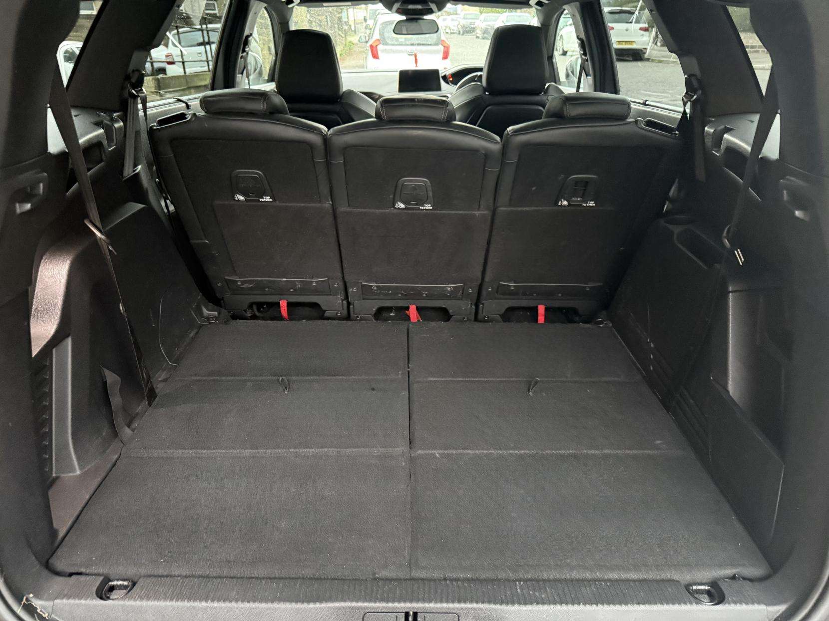 2020 PEUGEOT 5008 2020 PEUGEOT 5008