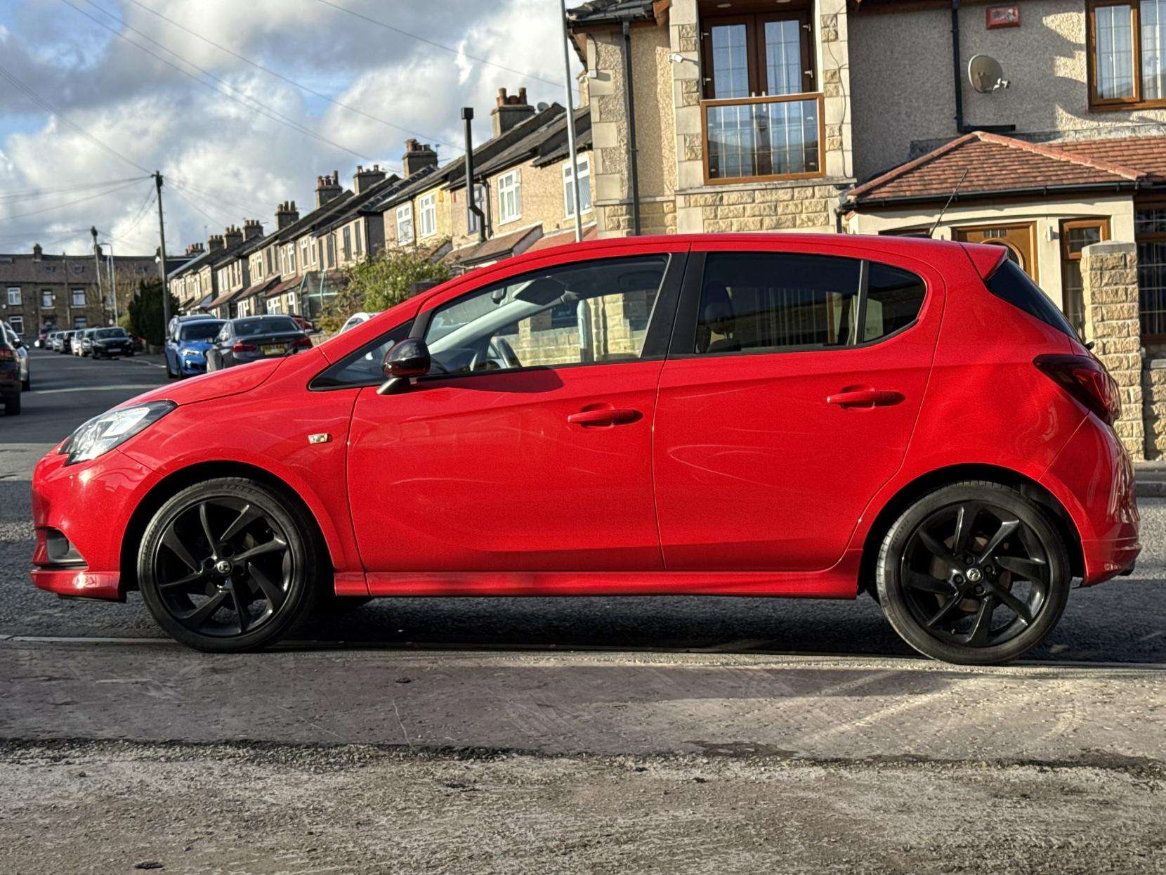 A 2019 VAUXHALL CORSA 1.4i SRi VX Line Nav Black Hatchback 5dr Petrol Manual Euro 6 (s/s) (90 ps) A 2019 VAUXHALL CORSA 1.4i SRi VX Line Nav Black Hatchback 5dr Petrol Manual Euro 6 (s/s) (90 ps)