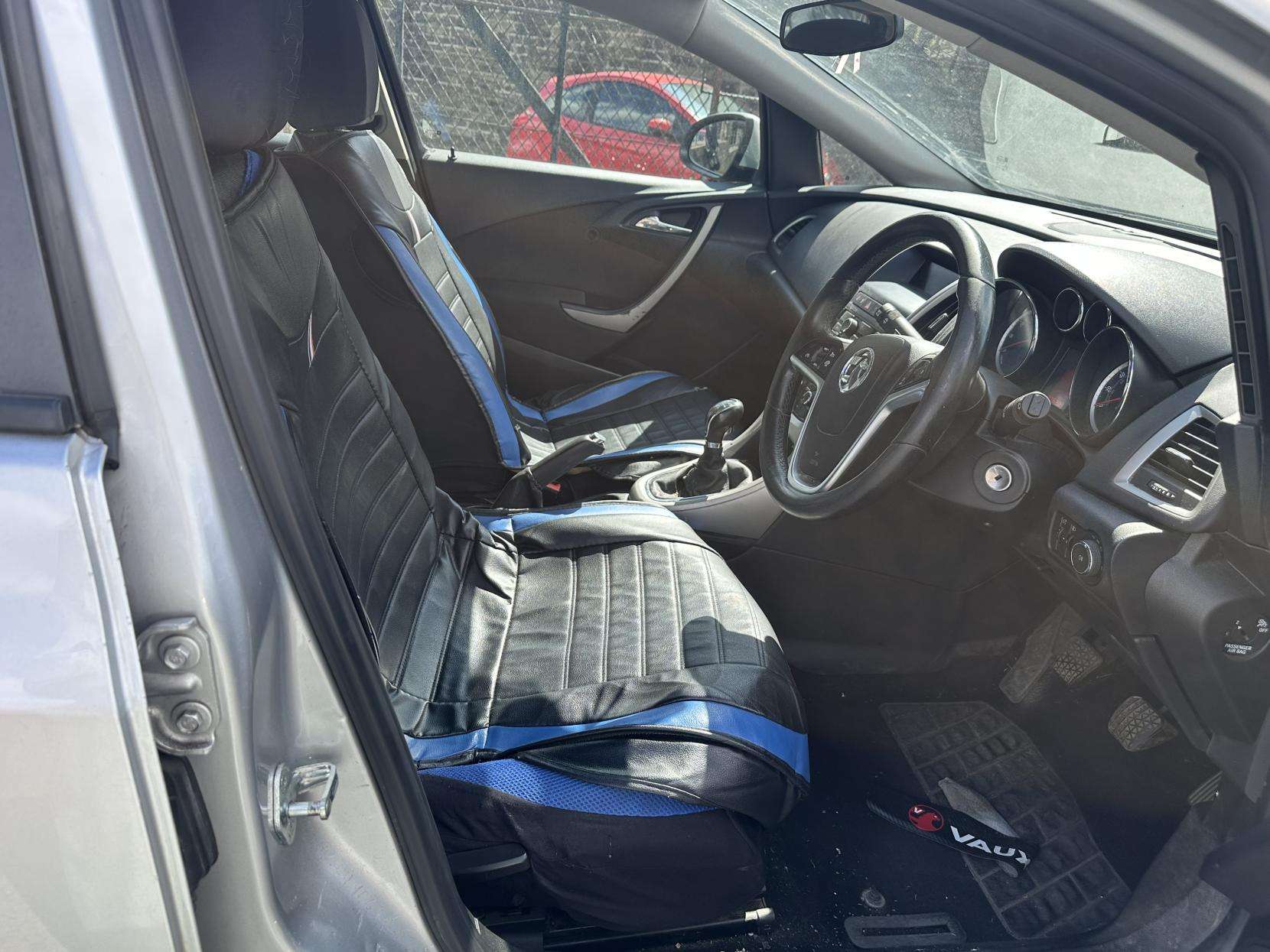 2013 VAUXHALL ASTRA 2013 VAUXHALL ASTRA