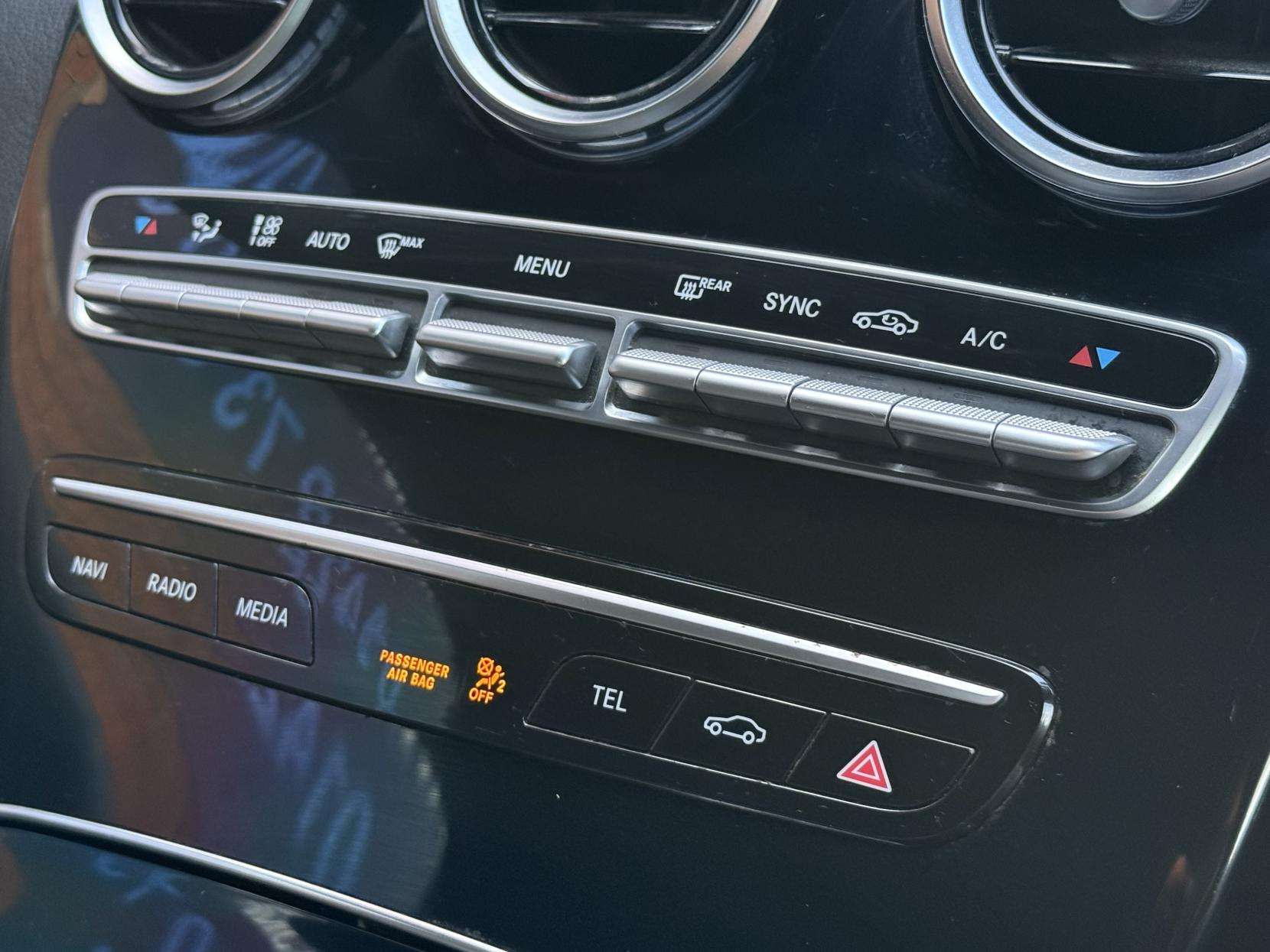 2019 MERCEDES-BENZ C CLASS 2019 MERCEDES-BENZ C CLASS